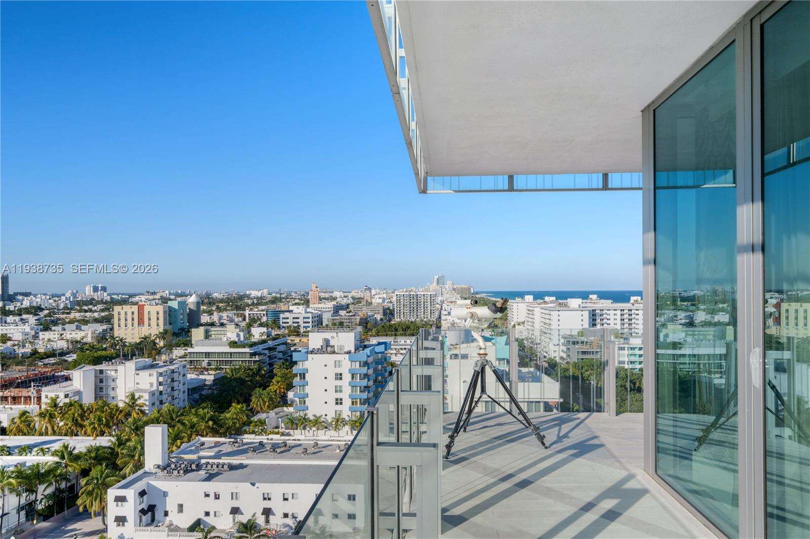 GLASS 120 - 120 Ocean Dr, Miami Beach, FL 33139 | Picture 46