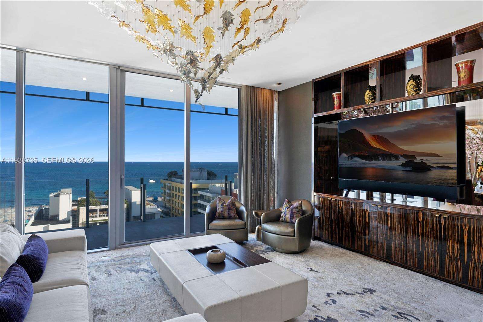 GLASS 120 - 120 Ocean Dr, Miami Beach, FL 33139 | Picture 6