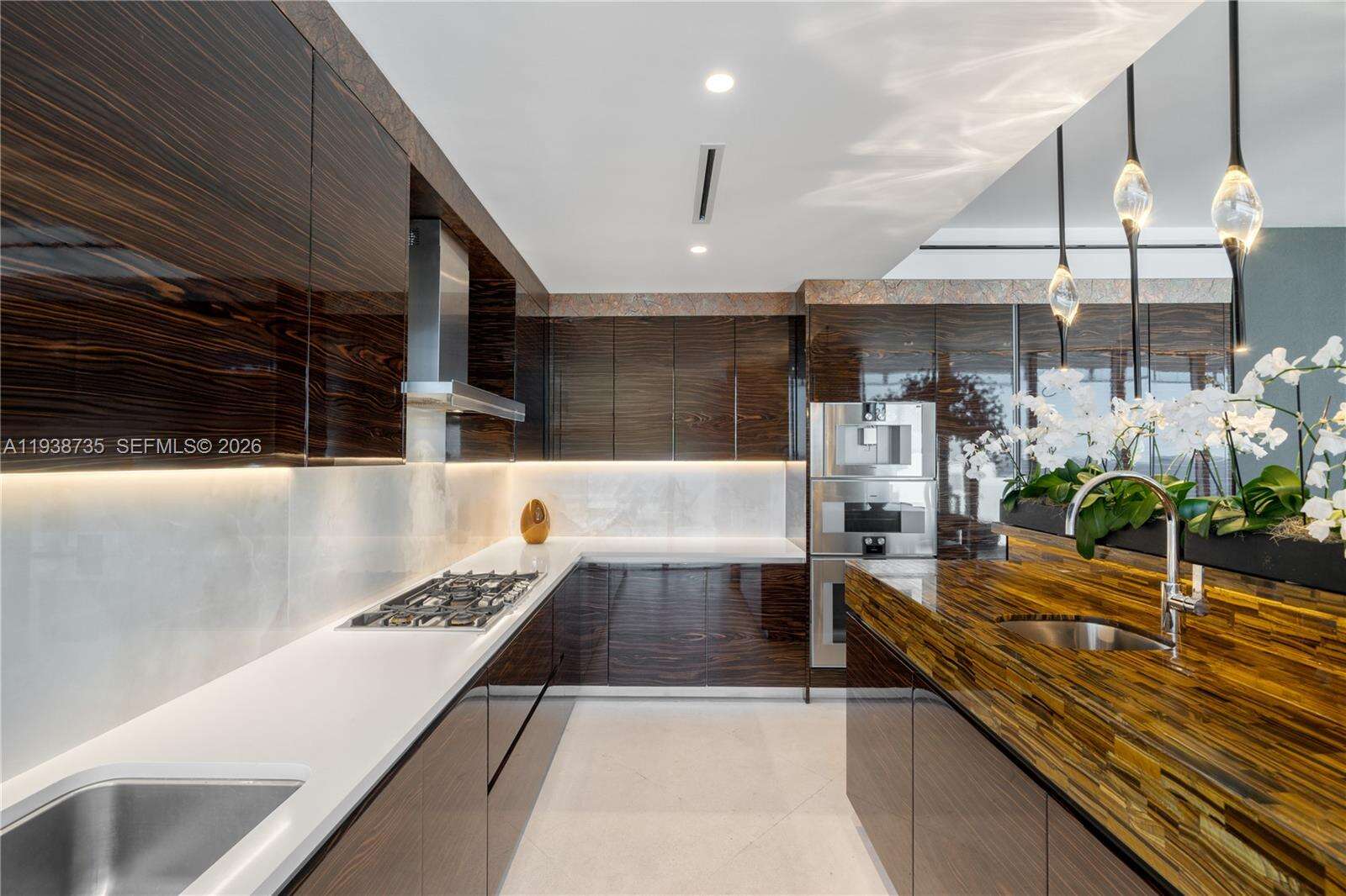 GLASS 120 - 120 Ocean Dr, Miami Beach, FL 33139 | Picture 10