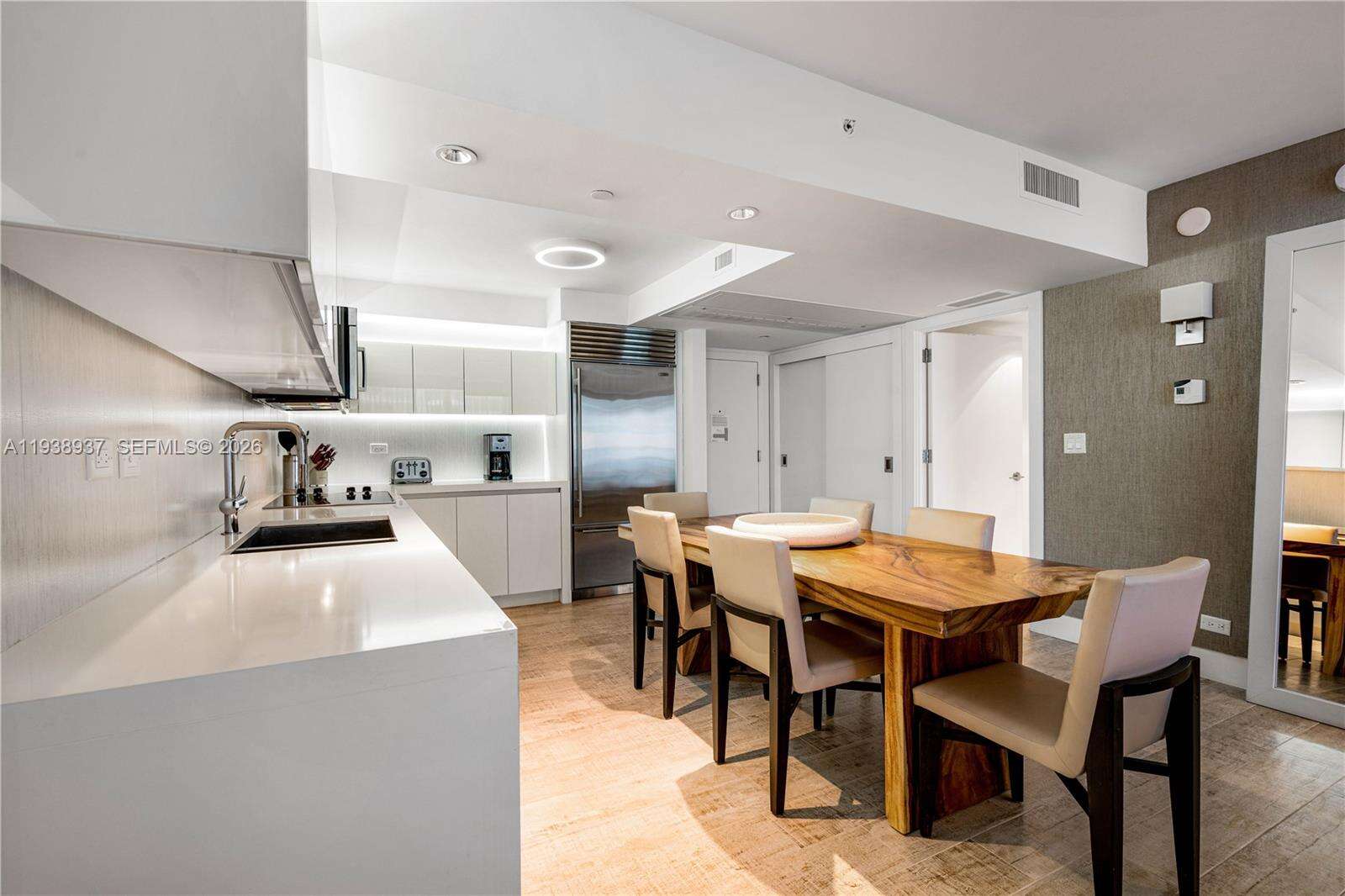 2399 COLLINS AVENUE - 102 24 St, Miami Beach, FL 33139 | Picture 10