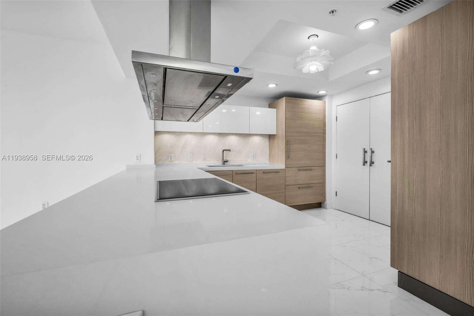 MARINA PALMS RESIDENCES SOUTH - 17111 Biscayne Blvd, North Miami Beach, FL 33160 | Picture 17