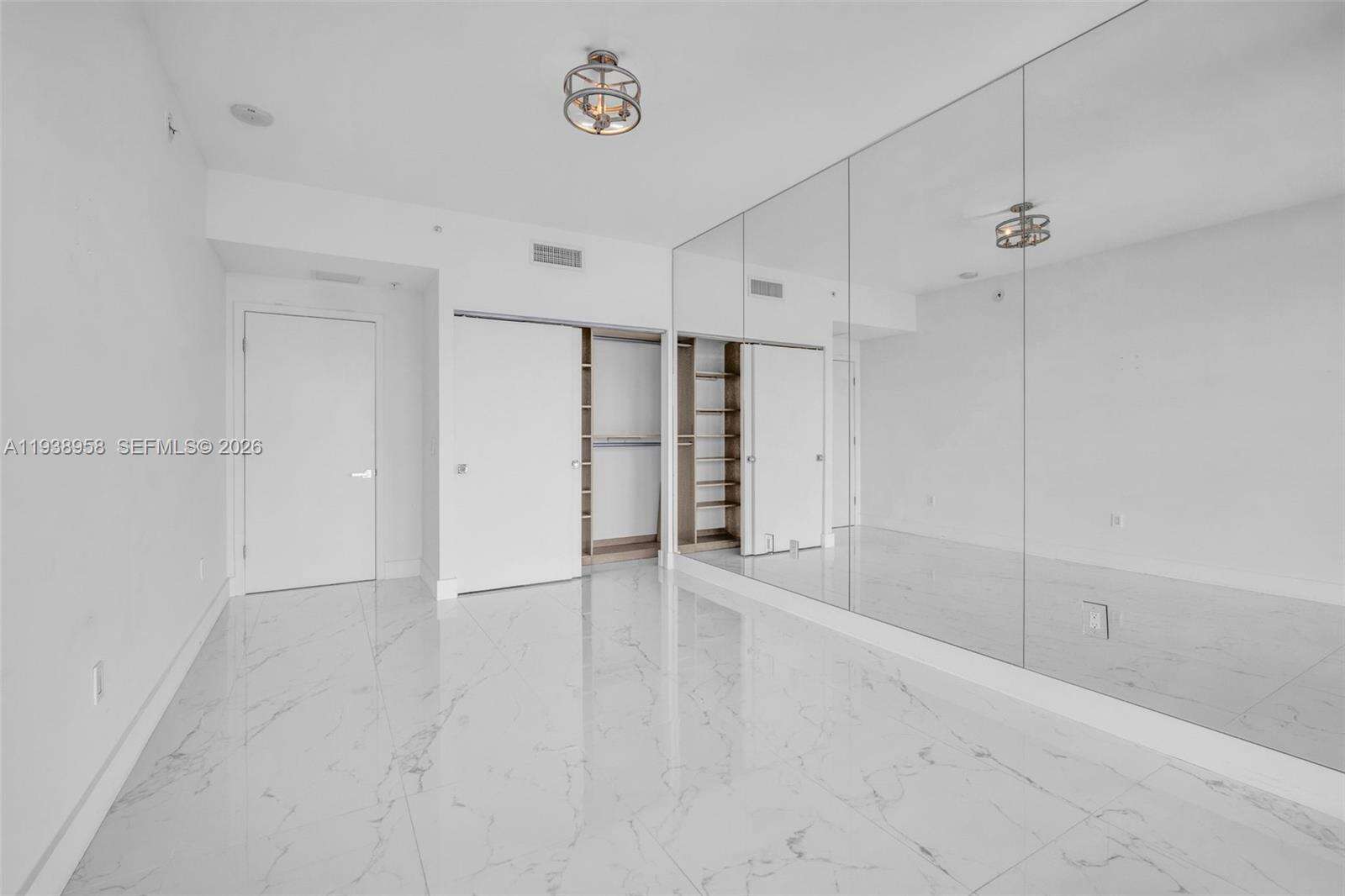 MARINA PALMS RESIDENCES SOUTH - 17111 Biscayne Blvd, North Miami Beach, FL 33160 | Picture 31