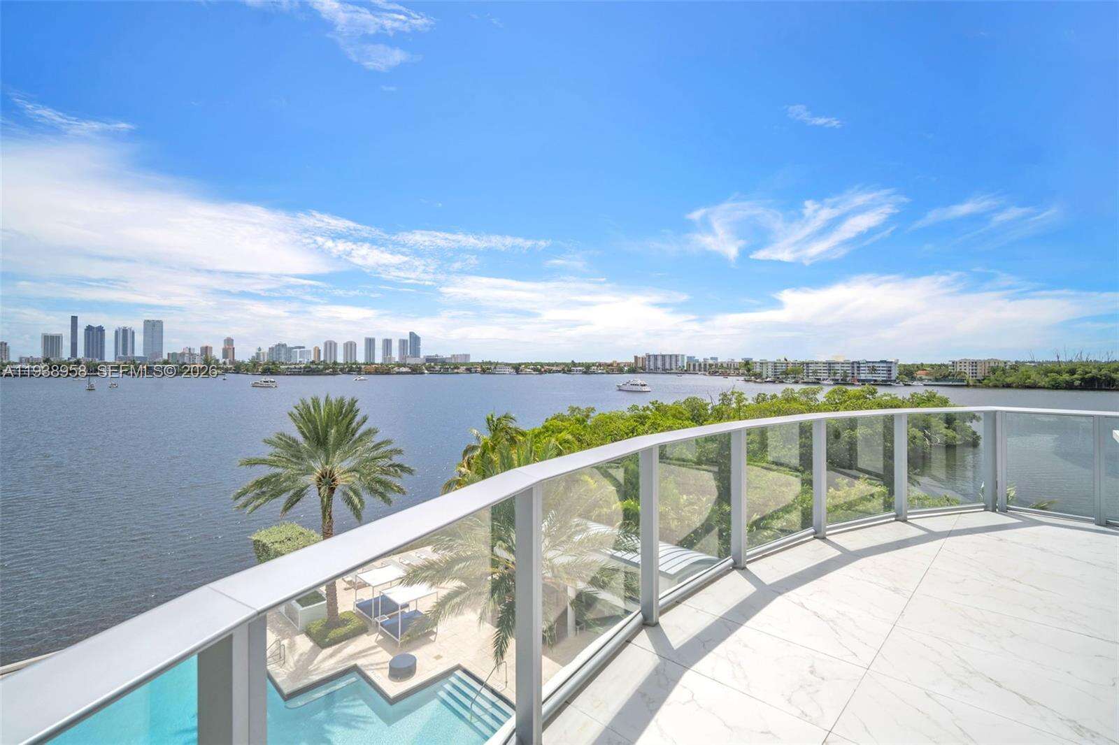 MARINA PALMS RESIDENCES SOUTH - 17111 Biscayne Blvd, North Miami Beach, FL 33160 | Picture 37