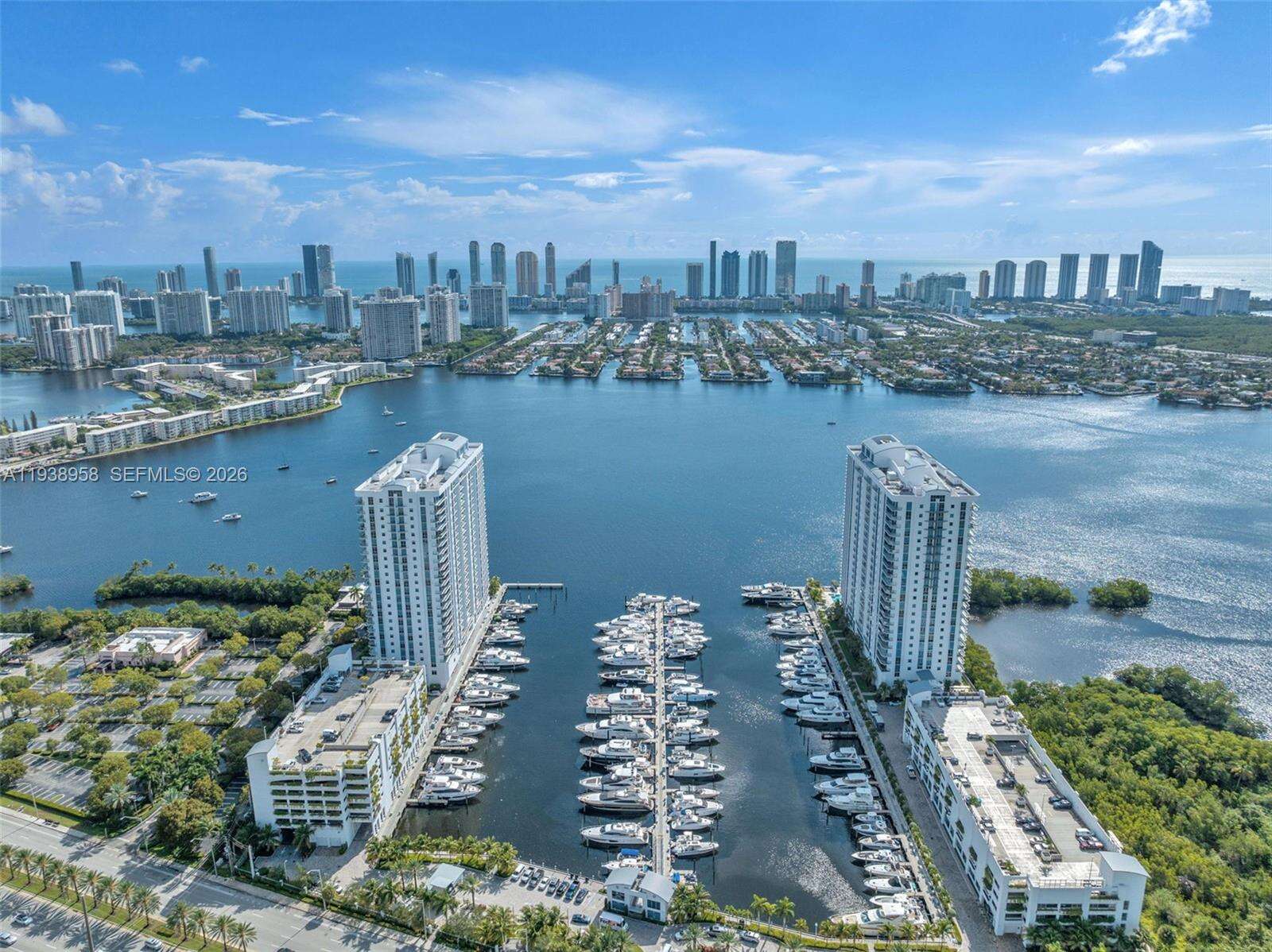 MARINA PALMS RESIDENCES SOUTH - 17111 Biscayne Blvd, North Miami Beach, FL 33160 | Picture 44