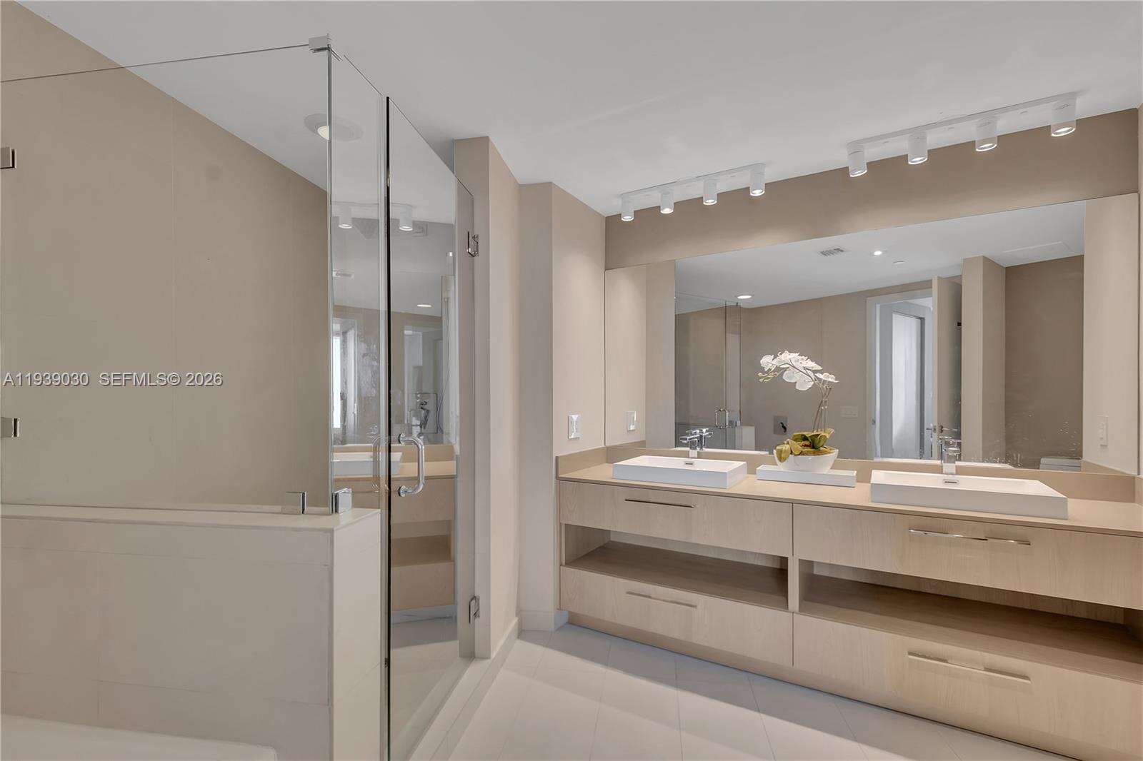 4111 SOUTH OCEAN DRIVE CONDO HOTEL - 4111 Ocean Dr, Hollywood, FL 33019 | Picture 15