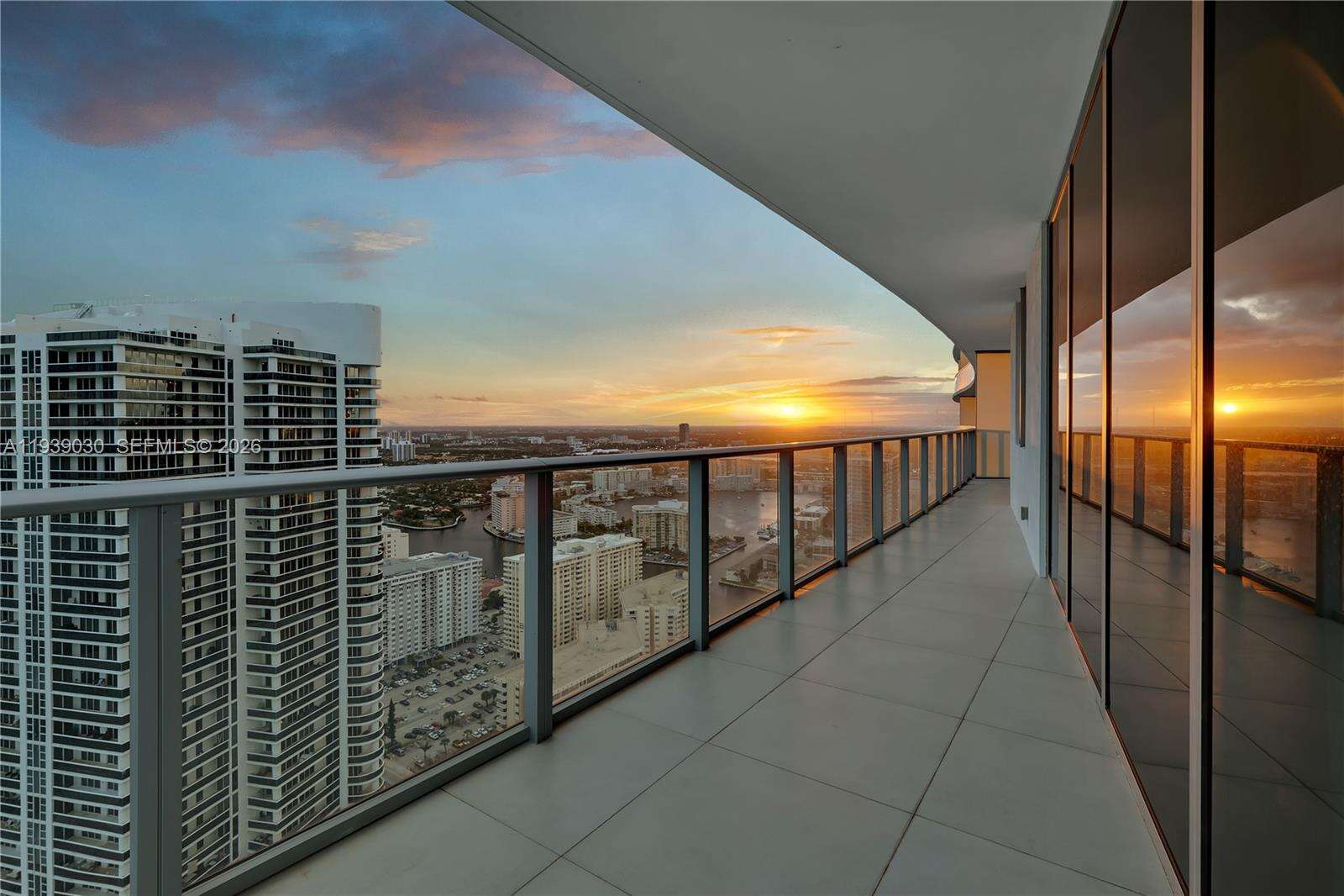 4111 SOUTH OCEAN DRIVE CONDO HOTEL - 4111 Ocean Dr, Hollywood, FL 33019 | Picture 22