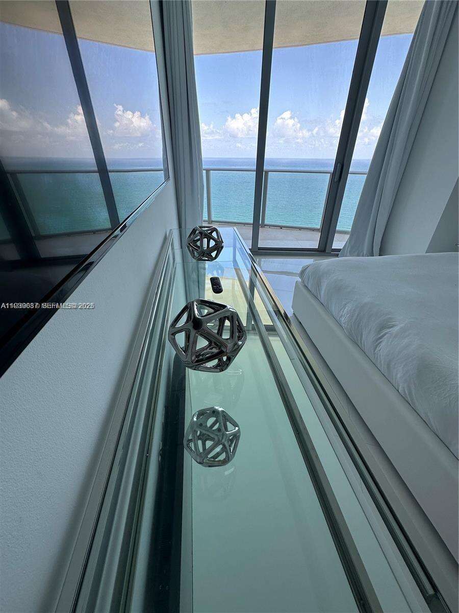 4111 SOUTH OCEAN DRIVE CONDO HOTEL - 4111 Ocean Dr, Hollywood, FL 33019 | Picture 16