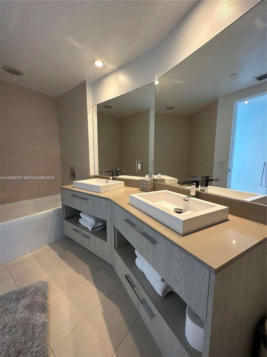 4111 SOUTH OCEAN DRIVE CONDO HOTEL - 4111 Ocean Dr, Hollywood, FL 33019 | Picture 19