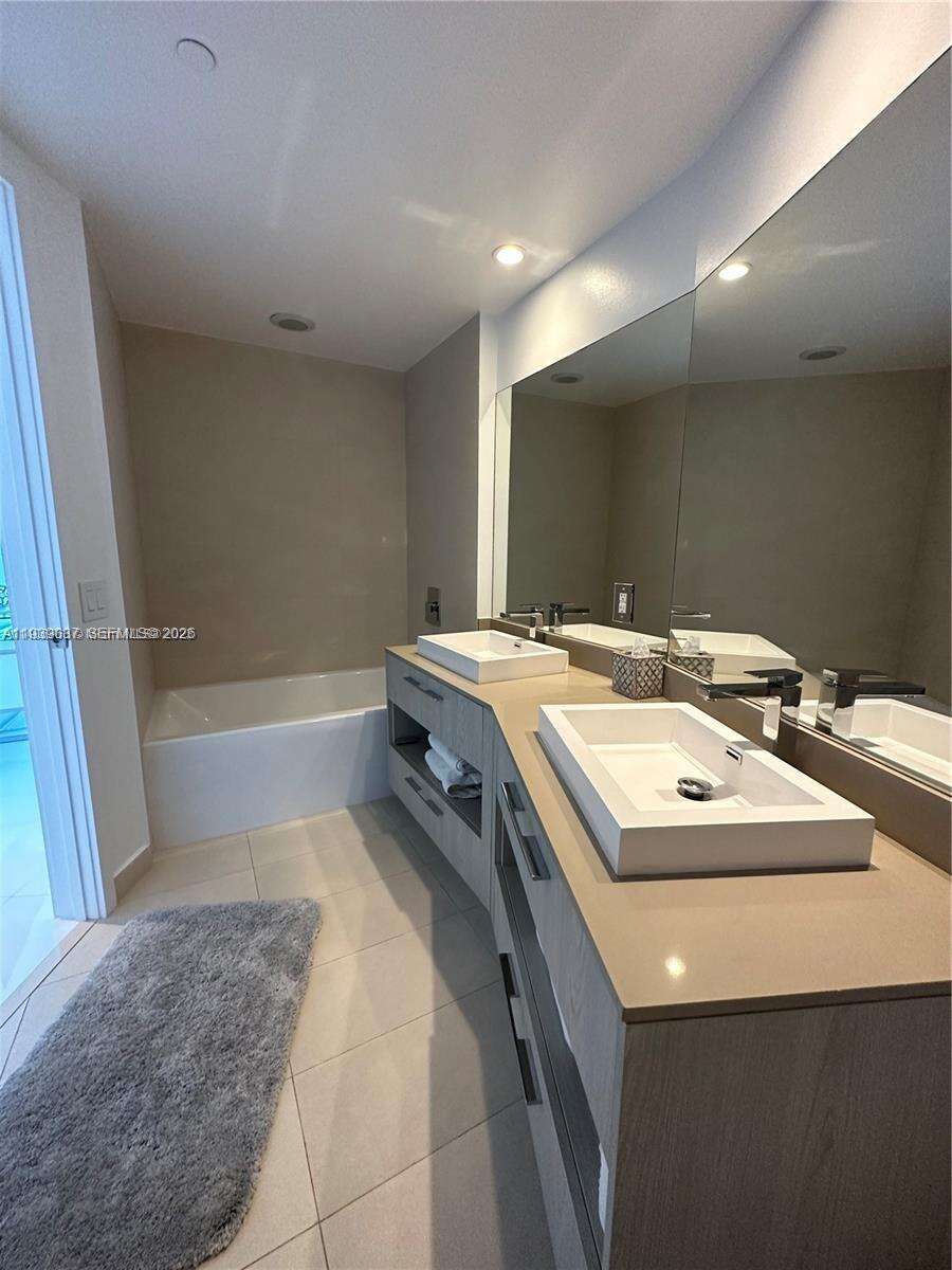 4111 SOUTH OCEAN DRIVE CONDO HOTEL - 4111 Ocean Dr, Hollywood, FL 33019 | Picture 22
