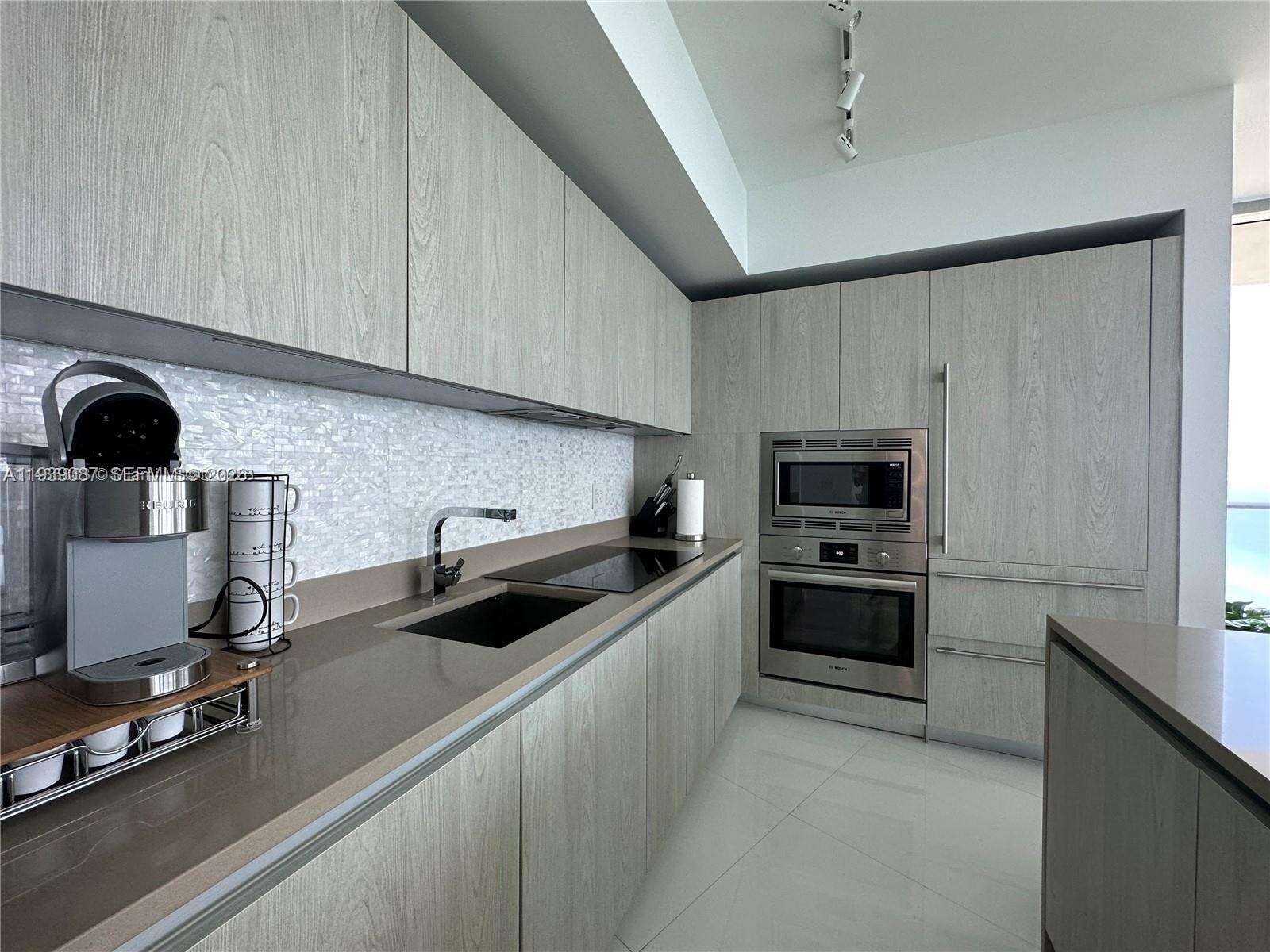 4111 SOUTH OCEAN DRIVE CONDO HOTEL - 4111 Ocean Dr, Hollywood, FL 33019 | Picture 9