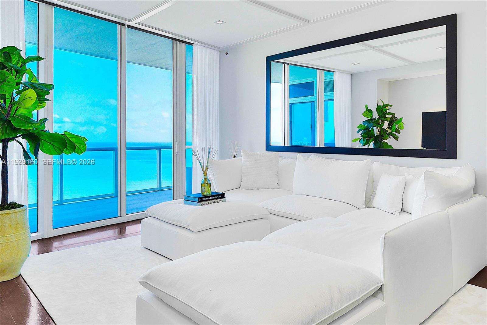 CONTINUUM ON SOUTH BEACH CONDO THE SOUTH TOWER - 100 Pointe Dr, Miami Beach, FL 33139 | Picture 4