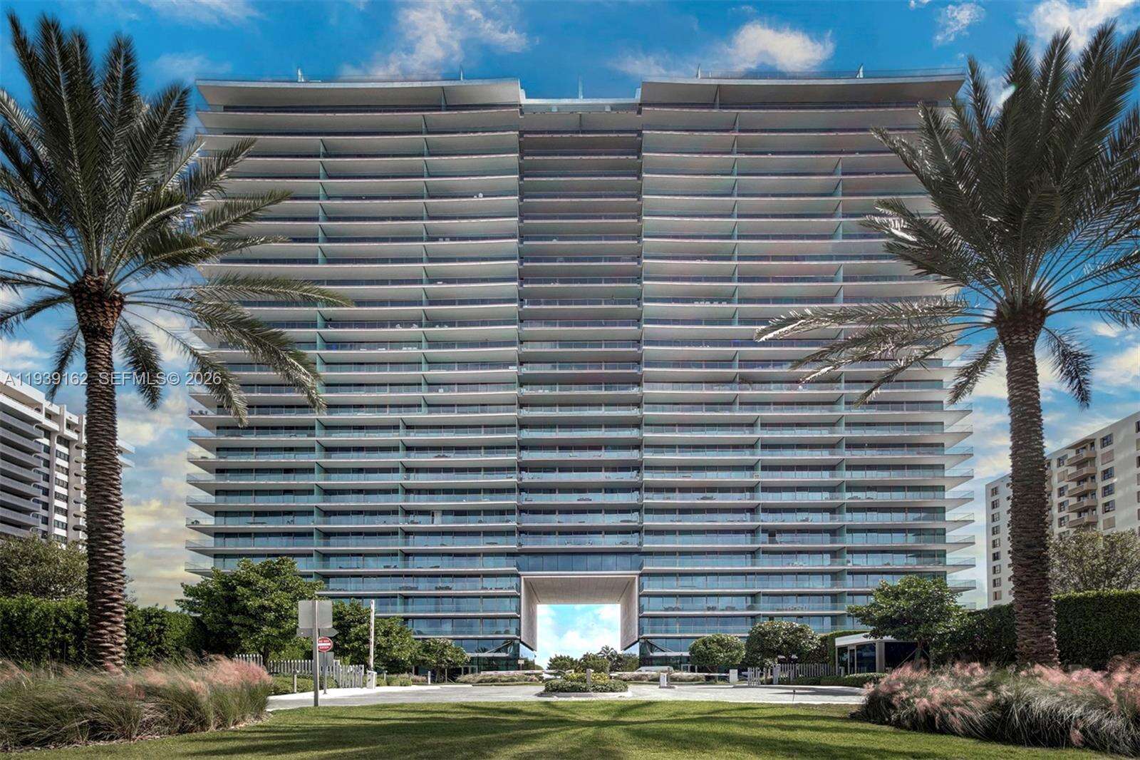 OCEANA BAL HARBOUR - 10201 Collins Ave, Bal Harbour, FL 33154 | Picture 1