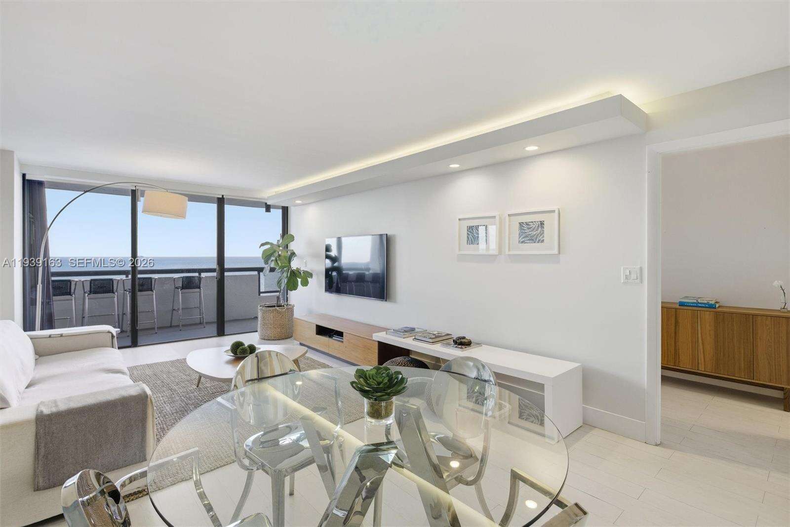 Club Atlantis at 2555 Collins Ave, Miami Beach, FL 33140 - For Sale photo 4