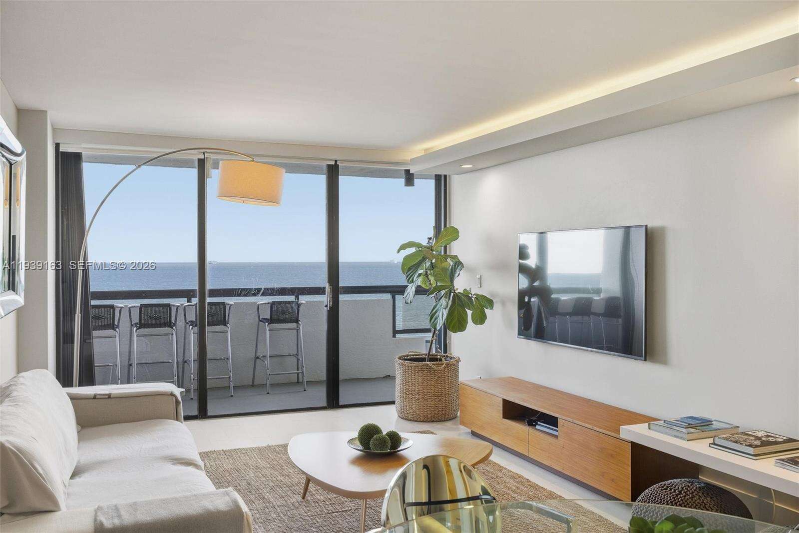 Club Atlantis at 2555 Collins Ave, Miami Beach, FL 33140 - For Sale photo 5