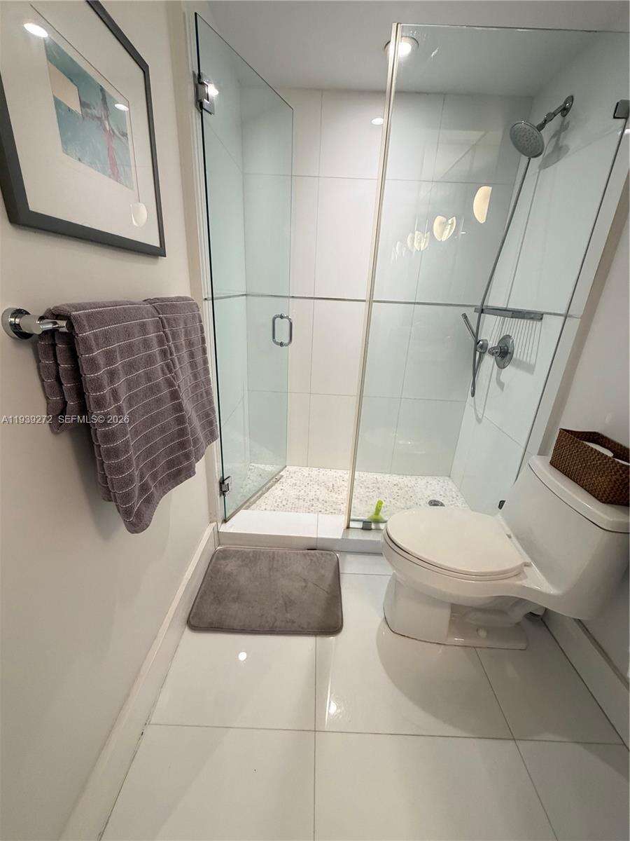 Decoplage at 100 Lincoln Rd, Miami Beach, FL 33139 - For Sale photo 14