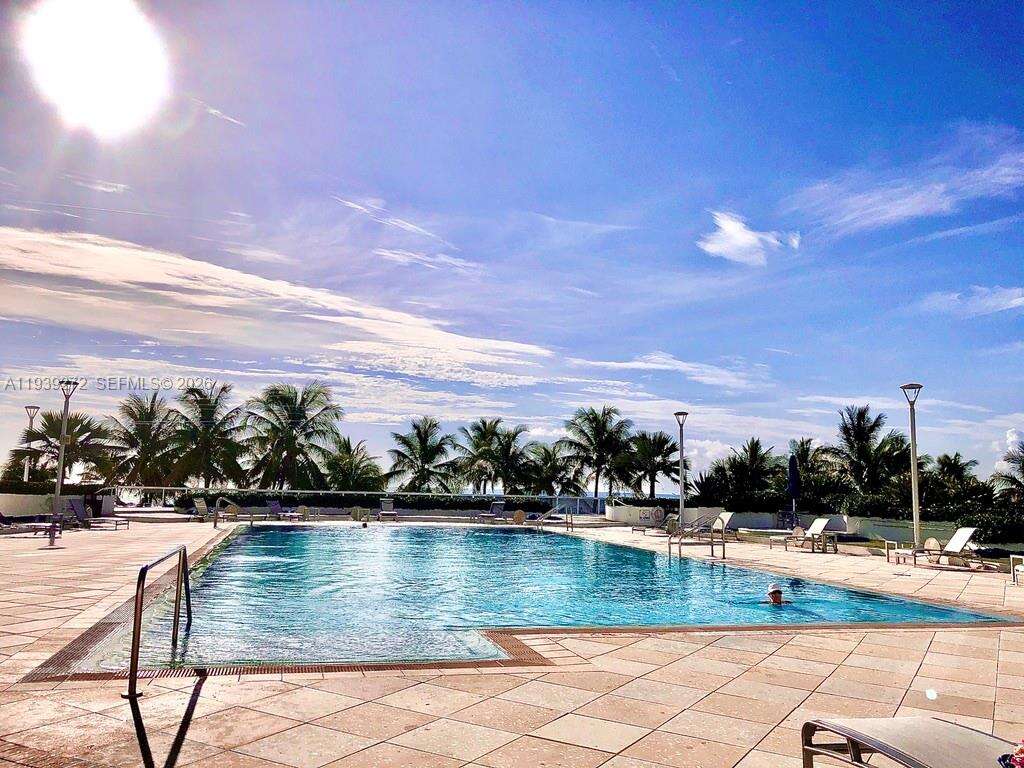 Decoplage at 100 Lincoln Rd, Miami Beach, FL 33139 - For Sale photo 26