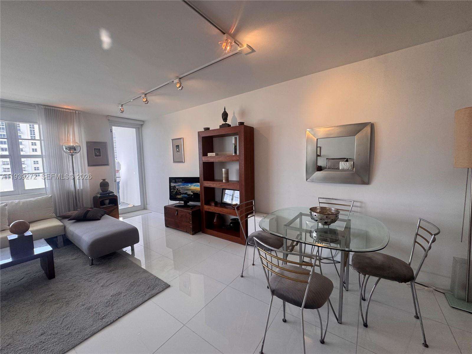 Decoplage at 100 Lincoln Rd, Miami Beach, FL 33139 - For Sale photo 8