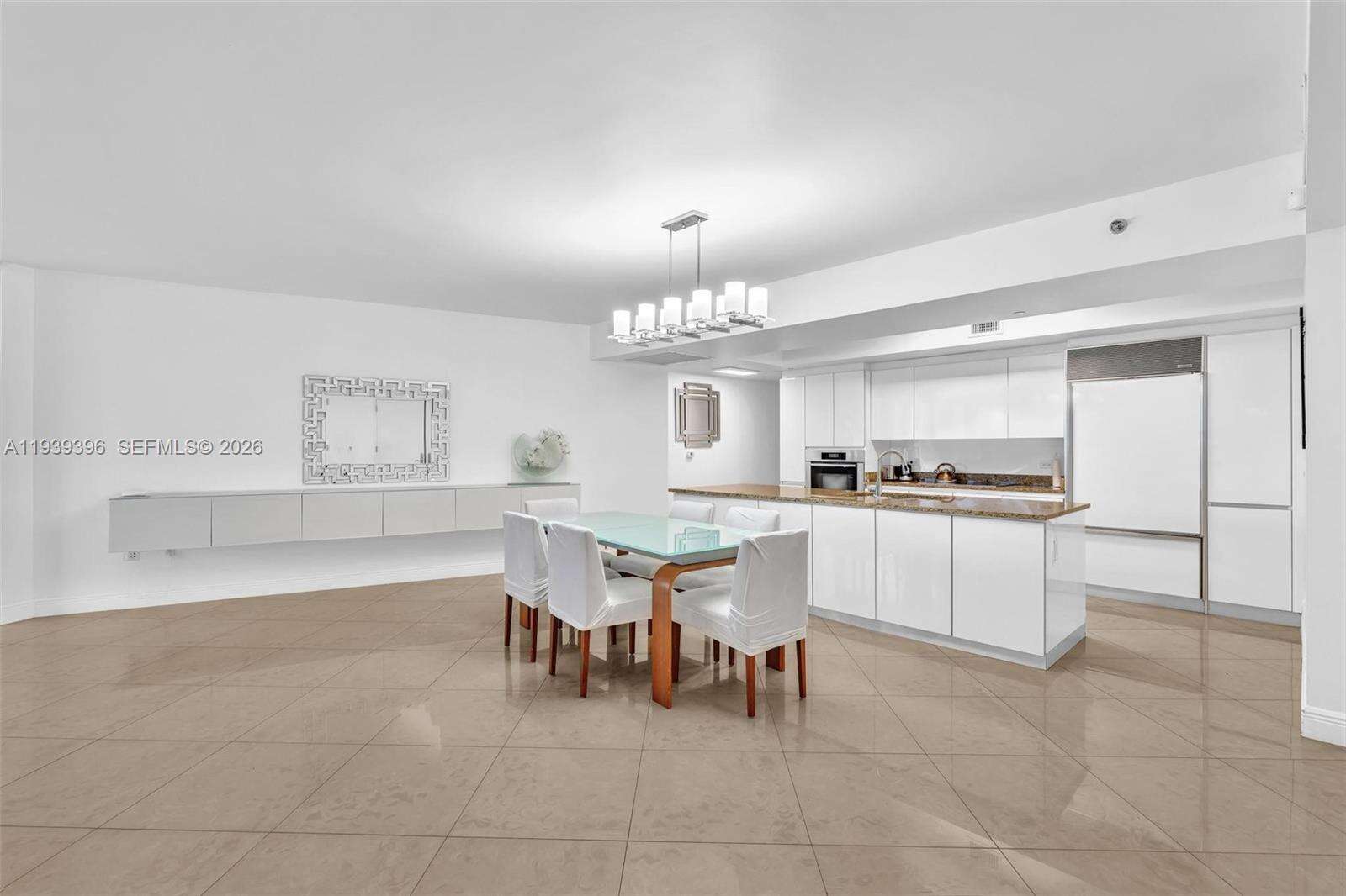 OCEAN FOUR - 17201 Collins Ave, Sunny Isles Beach, FL 33160 | Picture 12