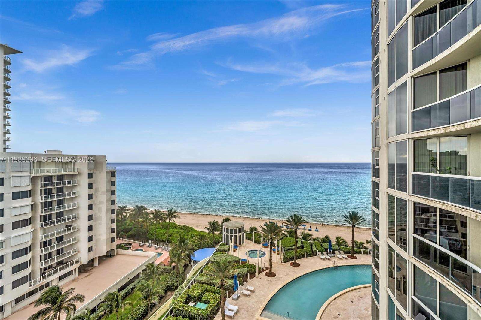 OCEAN FOUR - 17201 Collins Ave, Sunny Isles Beach, FL 33160 | Picture 8