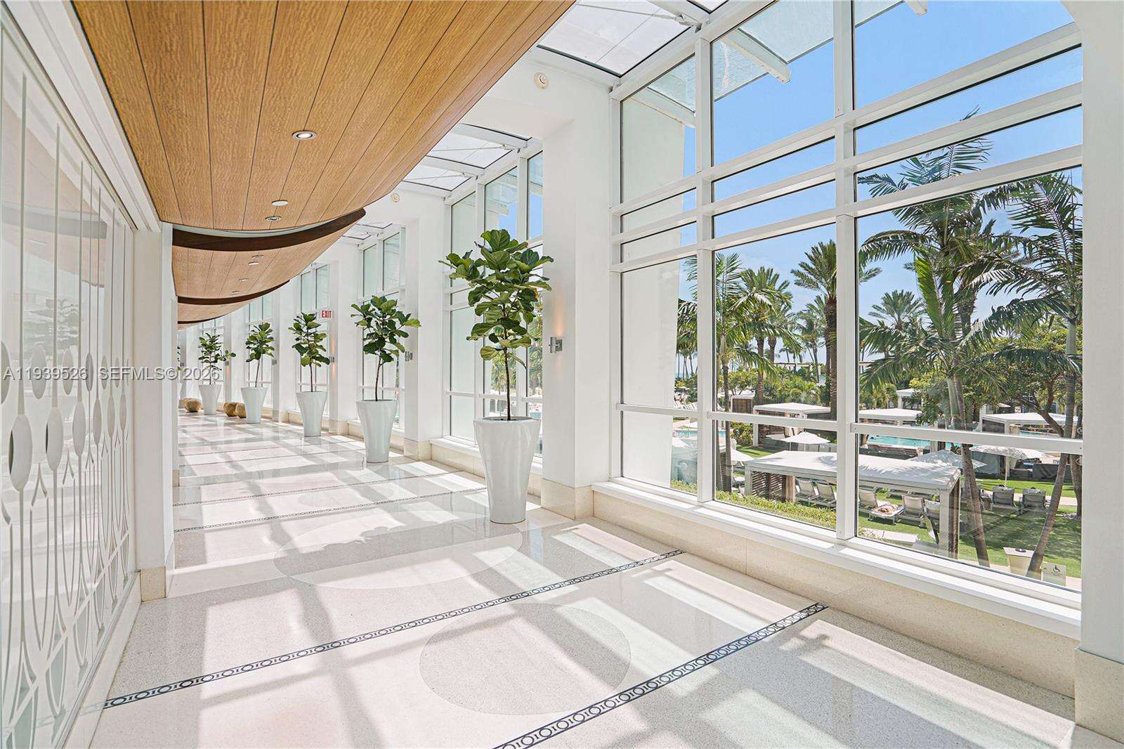 Fontainebleau 3 at 4391 Collins Ave, Miami Beach, FL 33140 - For Sale photo 46