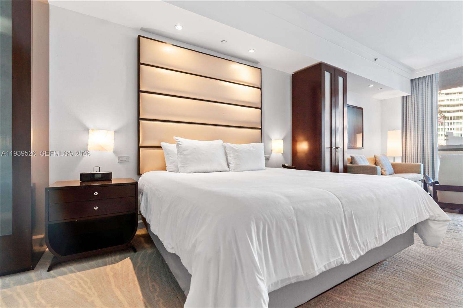 Fontainebleau 3 at 4391 Collins Ave, Miami Beach, FL 33140 - For Sale photo 6