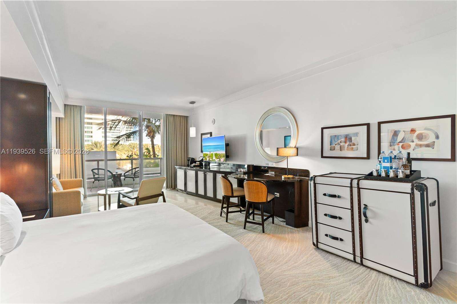 Fontainebleau 3 at 4391 Collins Ave, Miami Beach, FL 33140 - For Sale photo 7