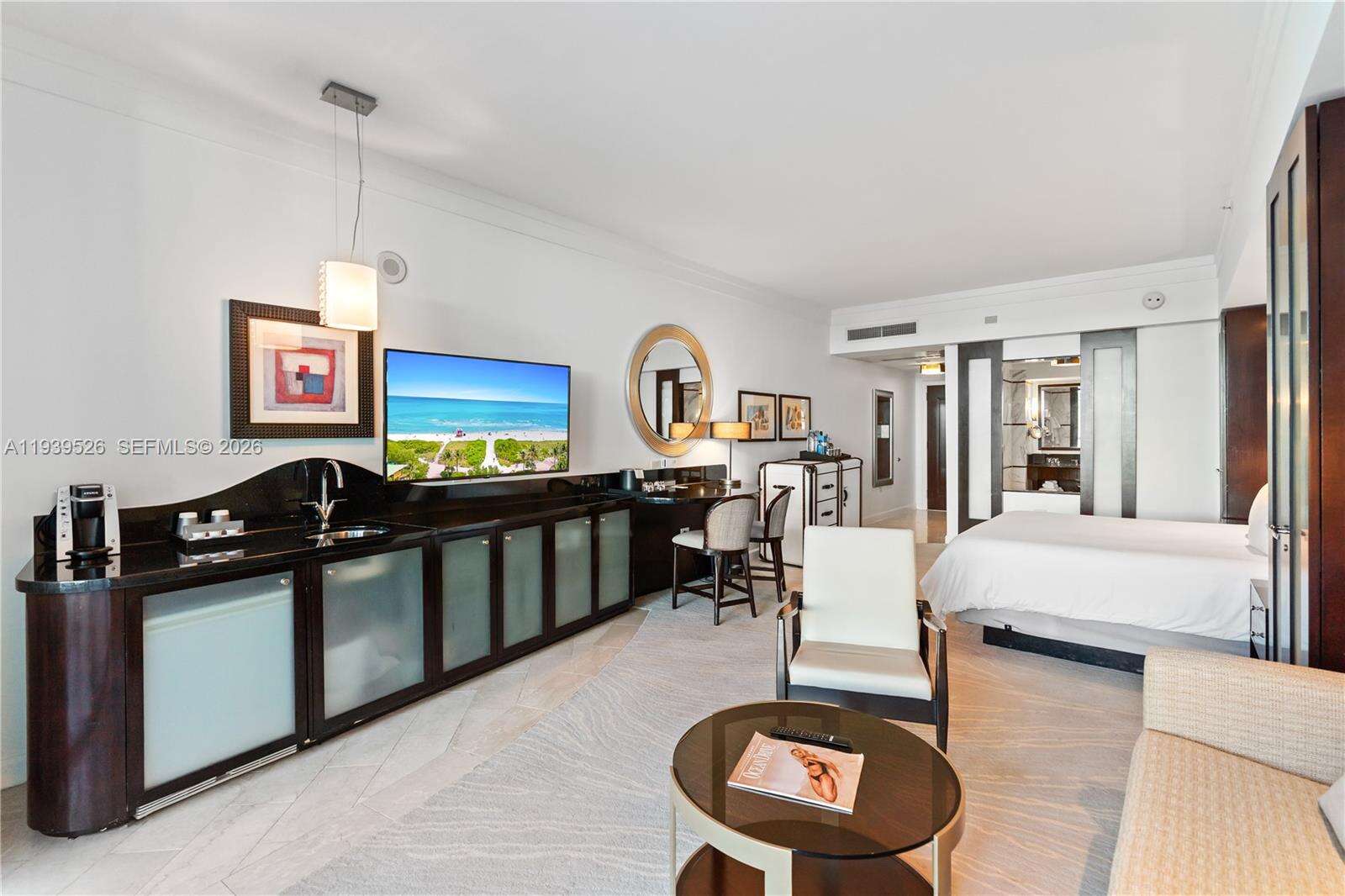 Fontainebleau 3 at 4391 Collins Ave, Miami Beach, FL 33140 - For Sale photo 9