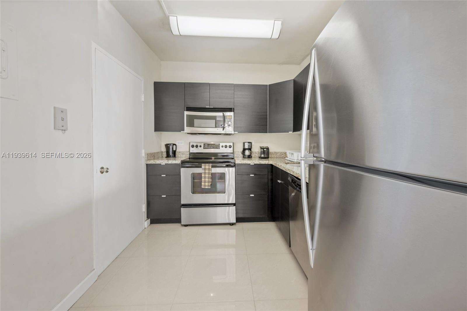 The Pavilion at 5601 Collins Ave, Miami Beach, FL 33140 - For Sale photo 12