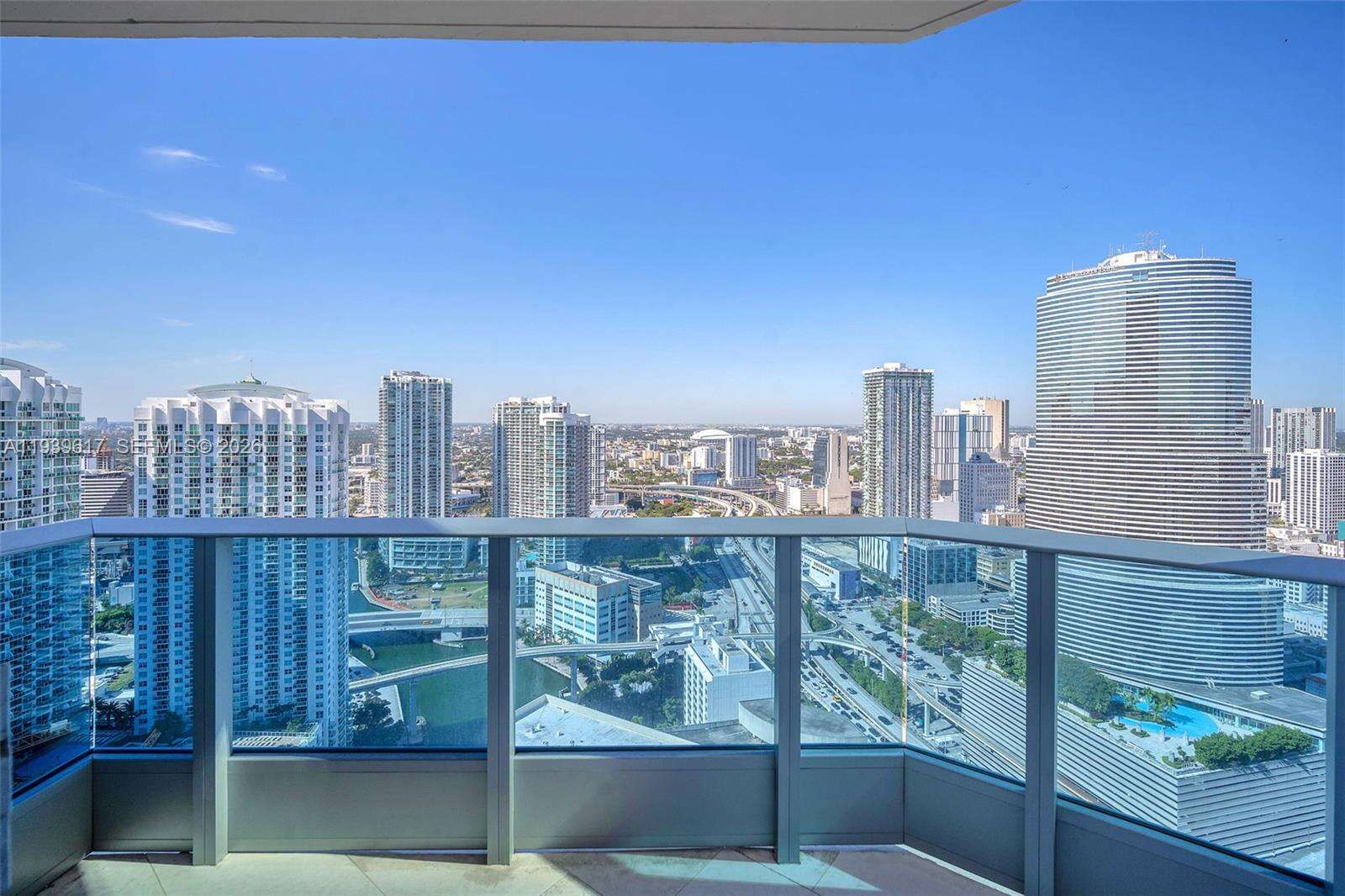 EPIC WEST - 200 Biscayne Blvd Way, Miami, FL 33131 | Picture 19