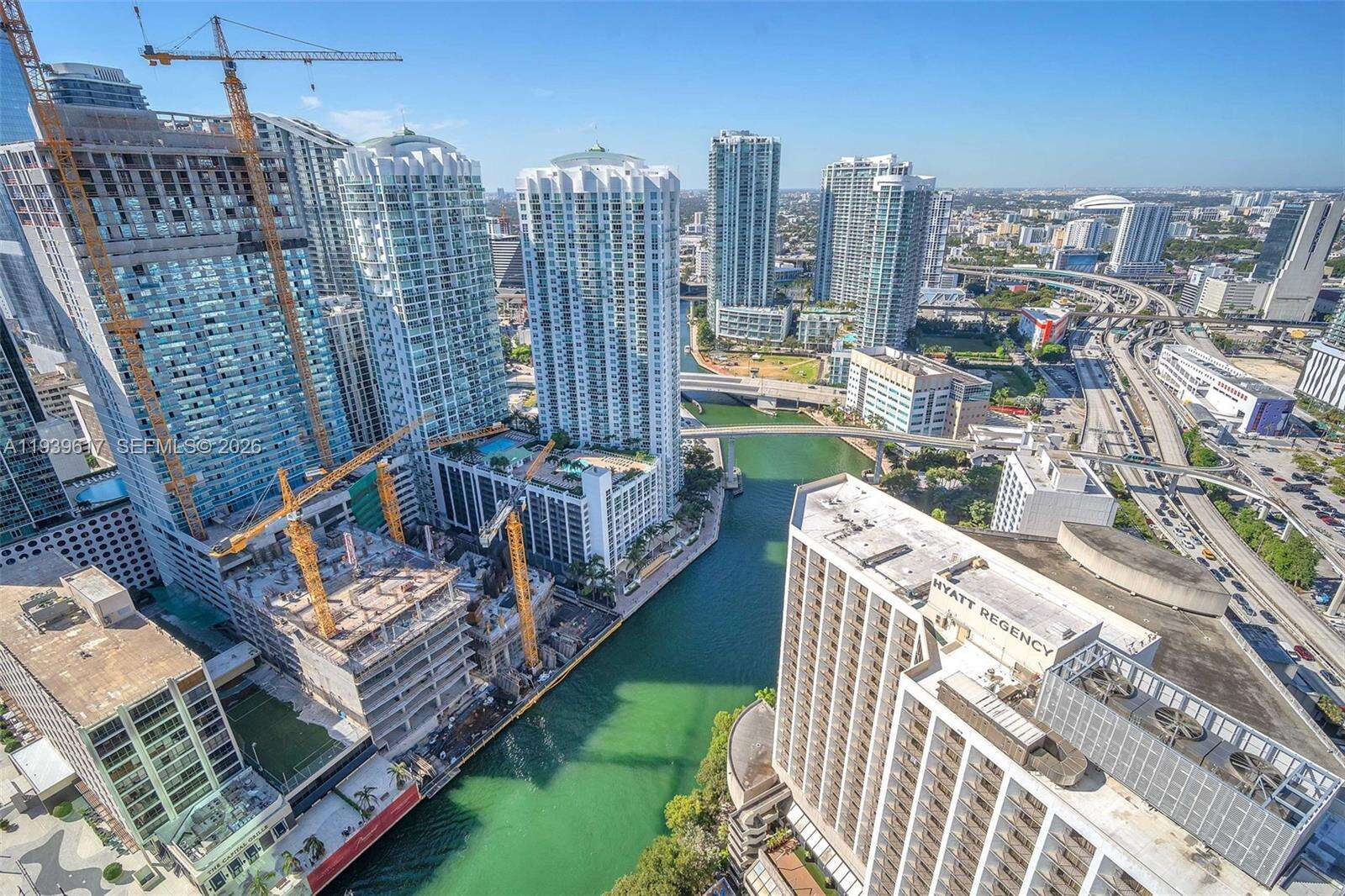 EPIC WEST - 200 Biscayne Blvd Way, Miami, FL 33131 | Picture 23