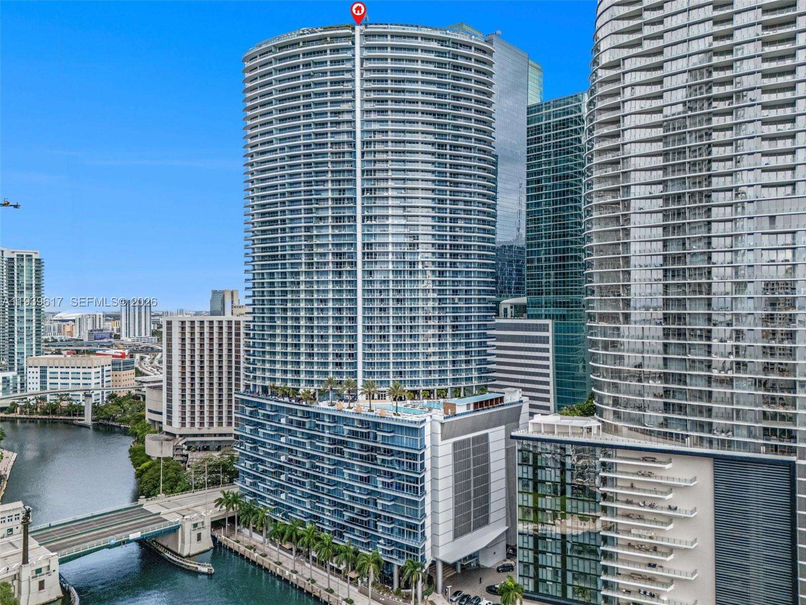 EPIC WEST - 200 Biscayne Blvd Way, Miami, FL 33131 | Picture 24