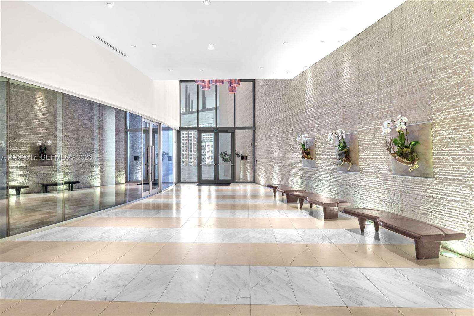 EPIC WEST - 200 Biscayne Blvd Way, Miami, FL 33131 | Picture 30