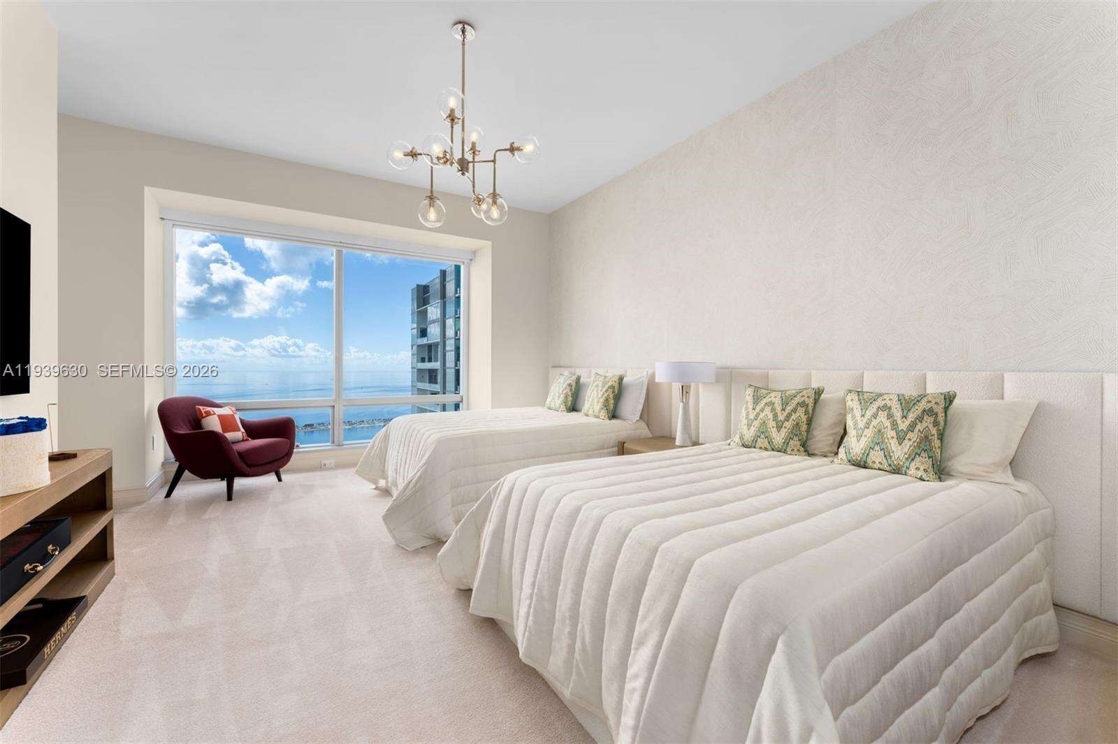 MILLENNIUM TOWER - 1425 Brickell Ave, Miami, FL 33131 | Picture 14