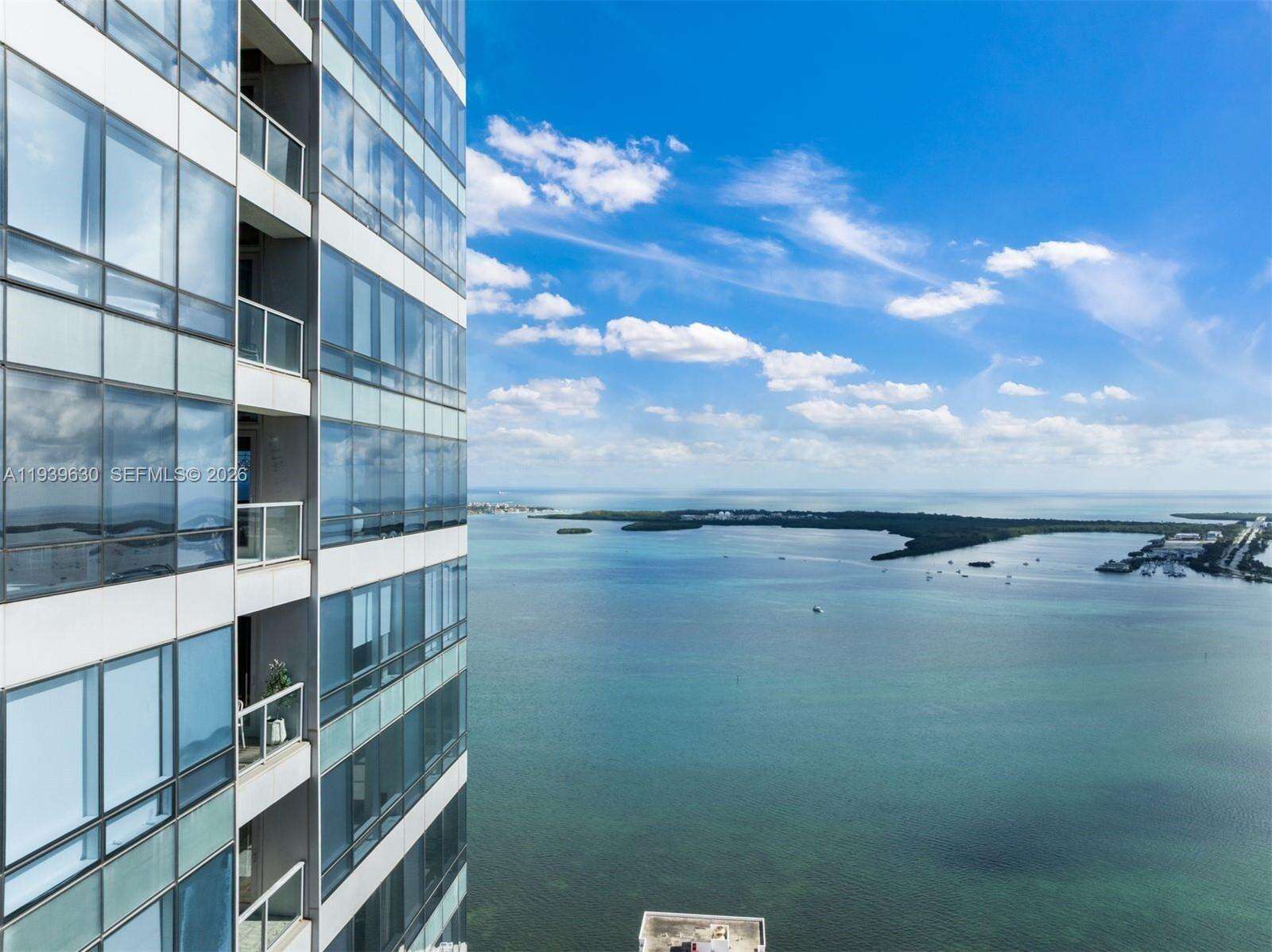MILLENNIUM TOWER - 1425 Brickell Ave, Miami, FL 33131 | Picture 6