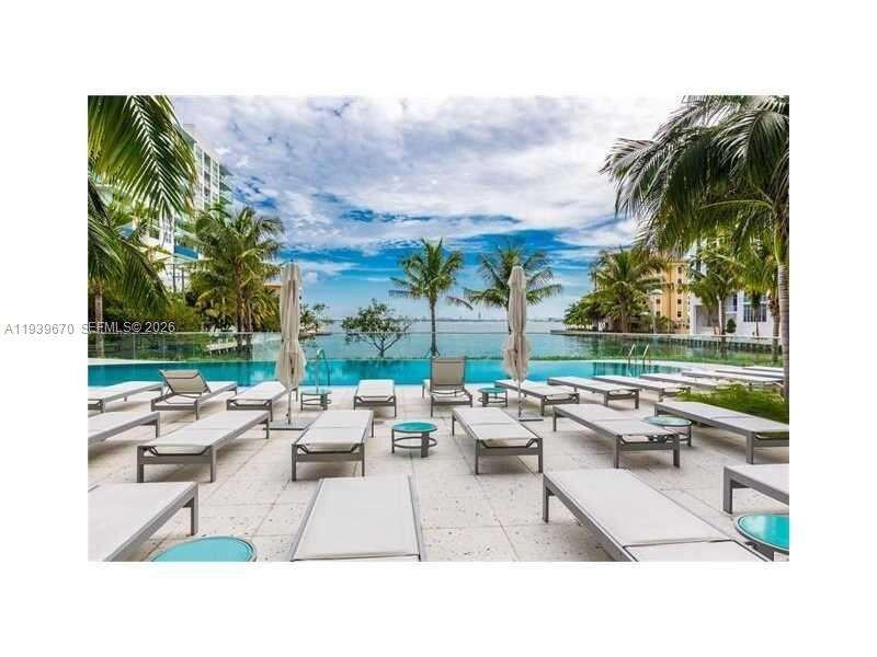 Icon Bay at 460 28 St, Miami, FL 33137 - For Sale photo 17