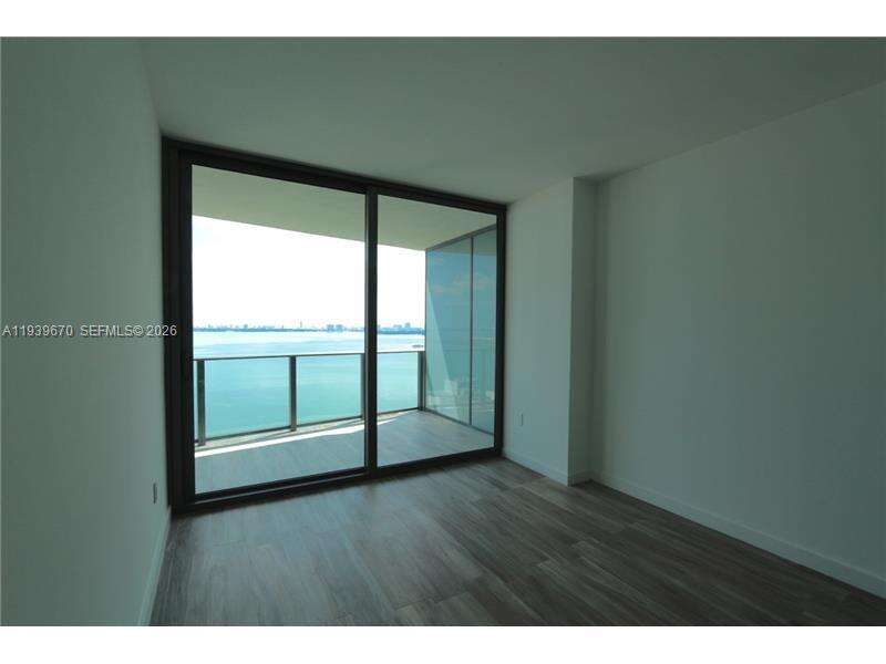 Icon Bay at 460 28 St, Miami, FL 33137 - For Sale photo 7