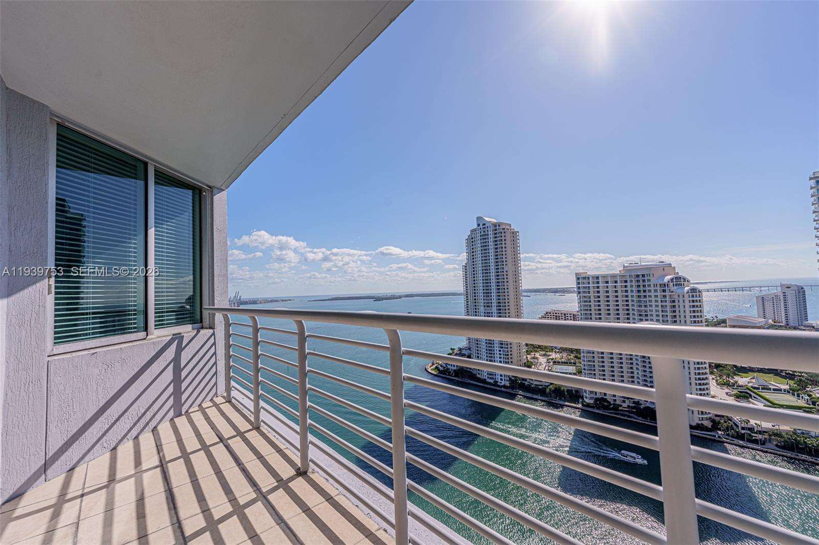 One Miami East at 335 Biscayne Blvd, Miami, FL 33131 - For Sale photo 4