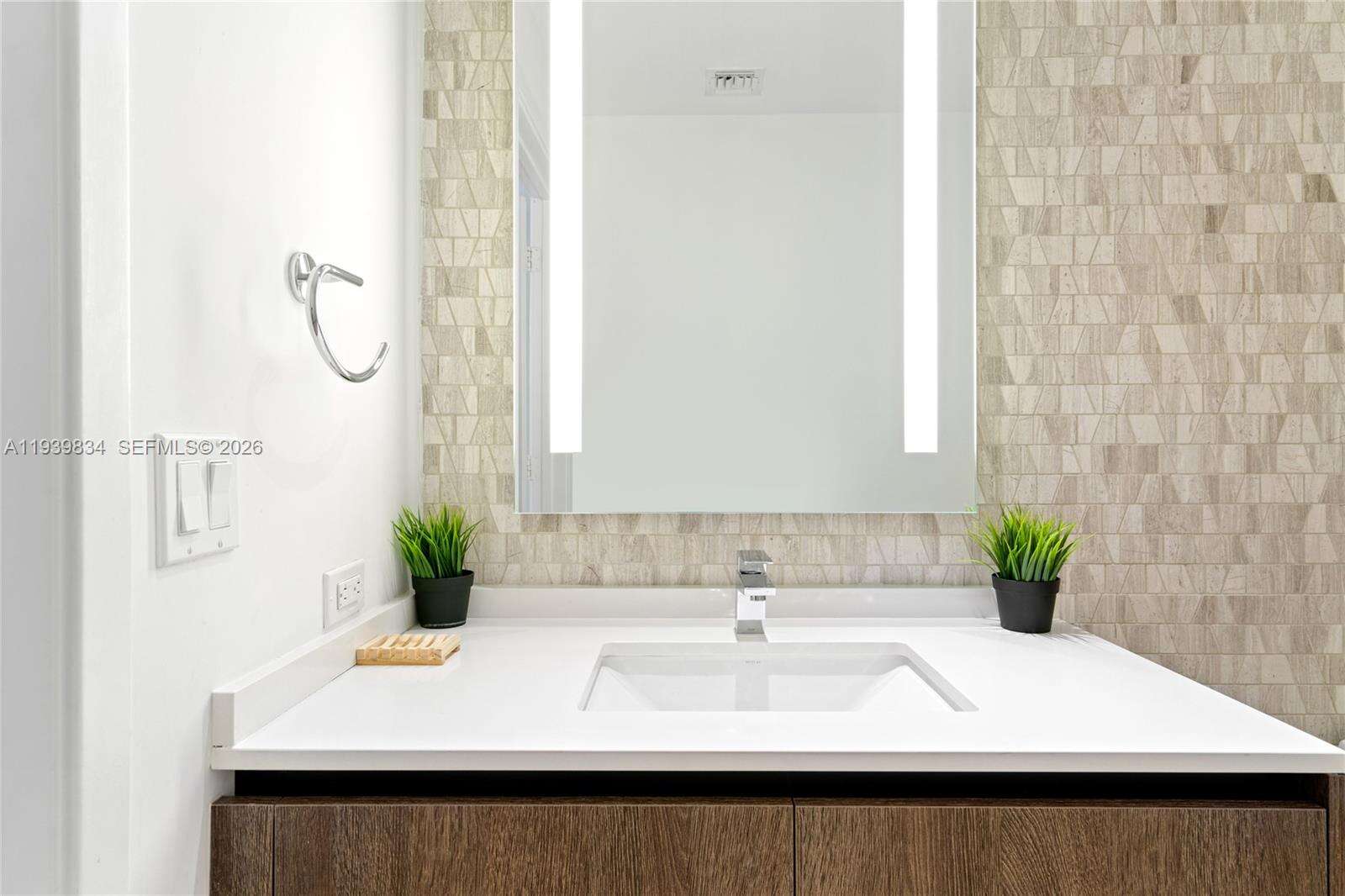 RISE - 88 7 St, Miami, FL 33130 | Picture 19