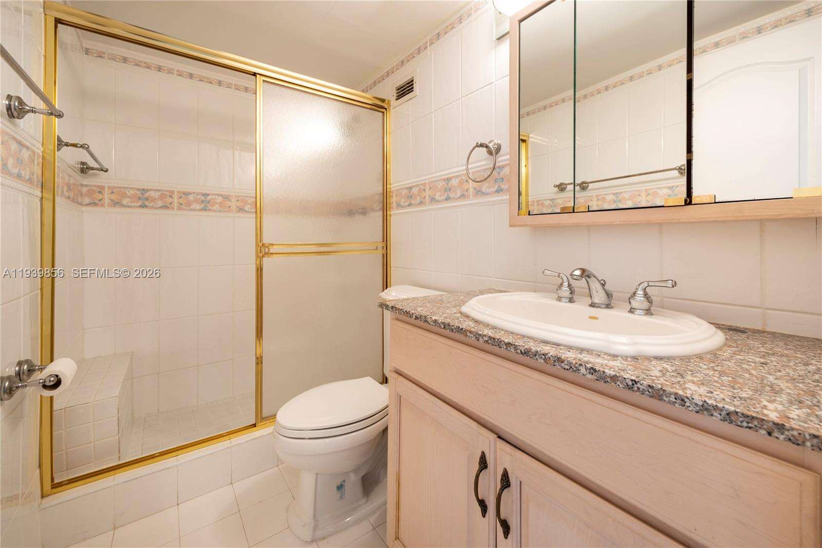 Sea Air Towers at 3725 Ocean Dr, Hollywood, FL 33019 - For Sale photo 16