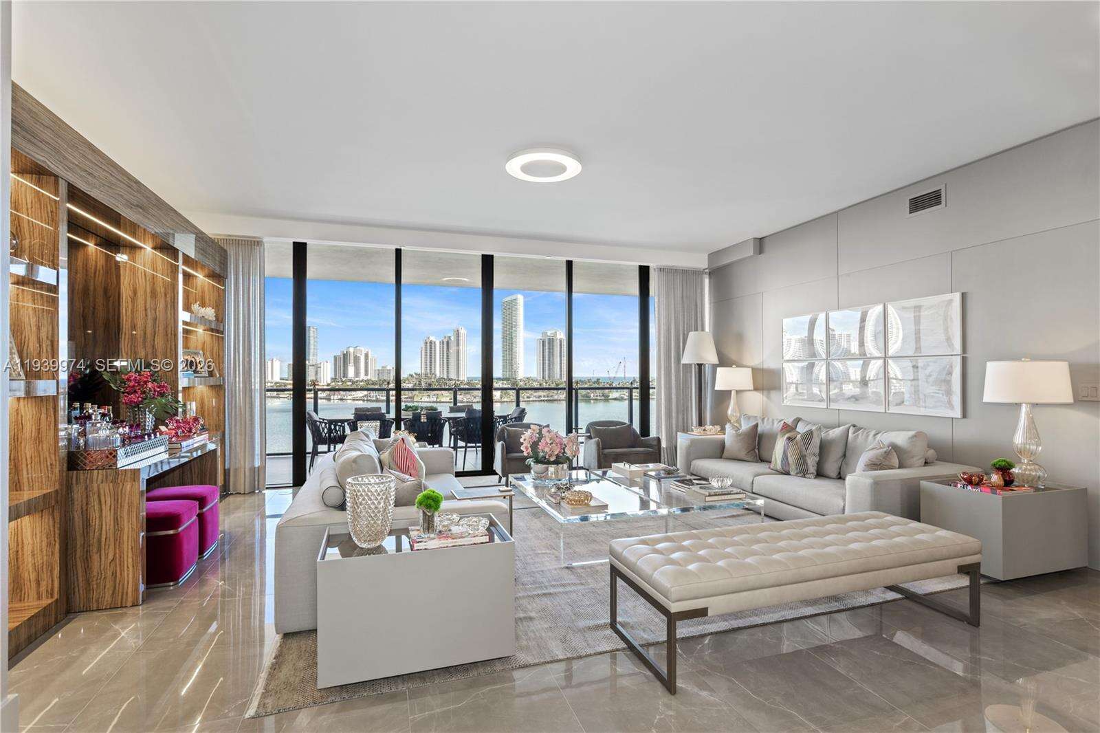PRIVE - 5500 Island Estates Dr, Aventura, FL 33160 | Picture 2