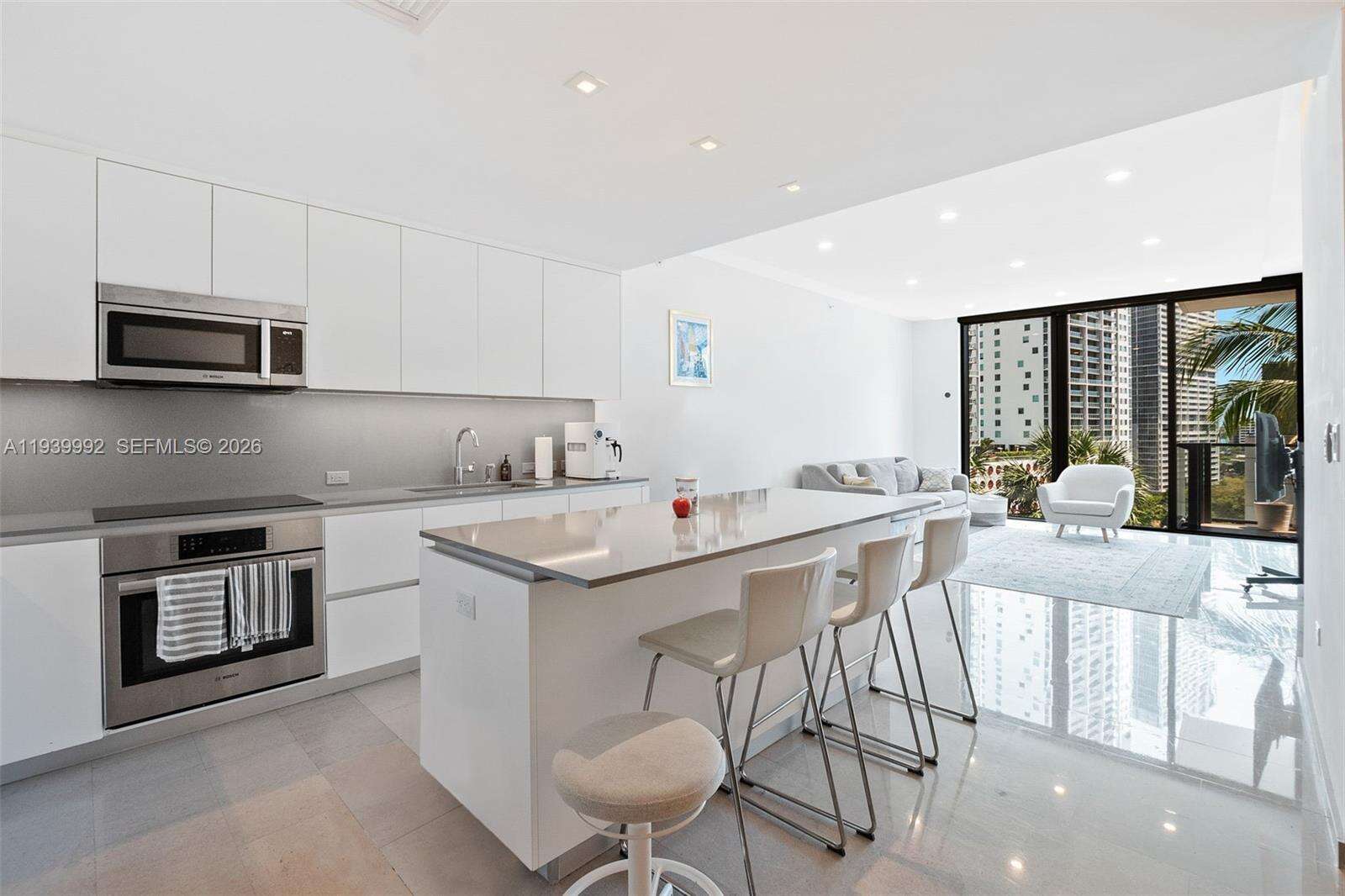 REACH - 68 6 St, Miami, FL 33131 | Picture 1