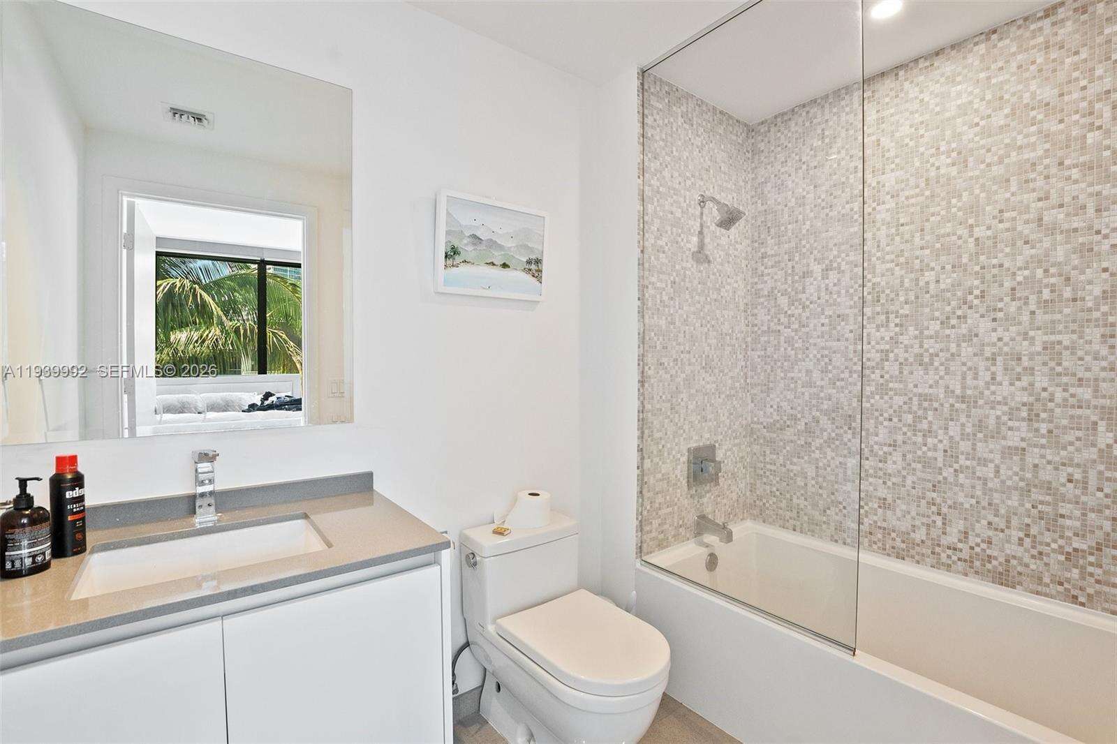 REACH - 68 6 St, Miami, FL 33131 | Picture 16