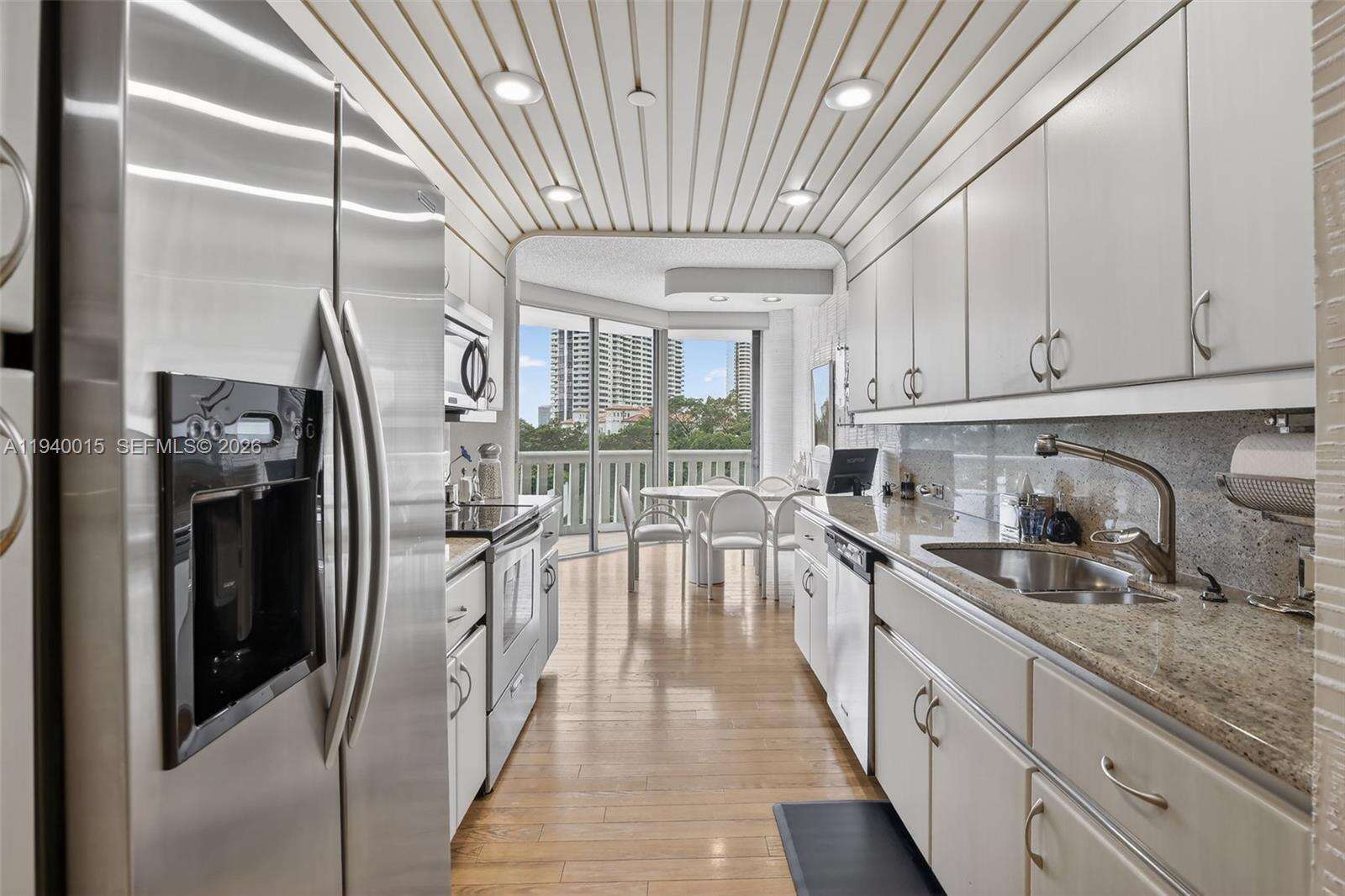 3000 Williams Island at 3000 Island Blvd, Aventura, FL 33160 - For Sale photo 3