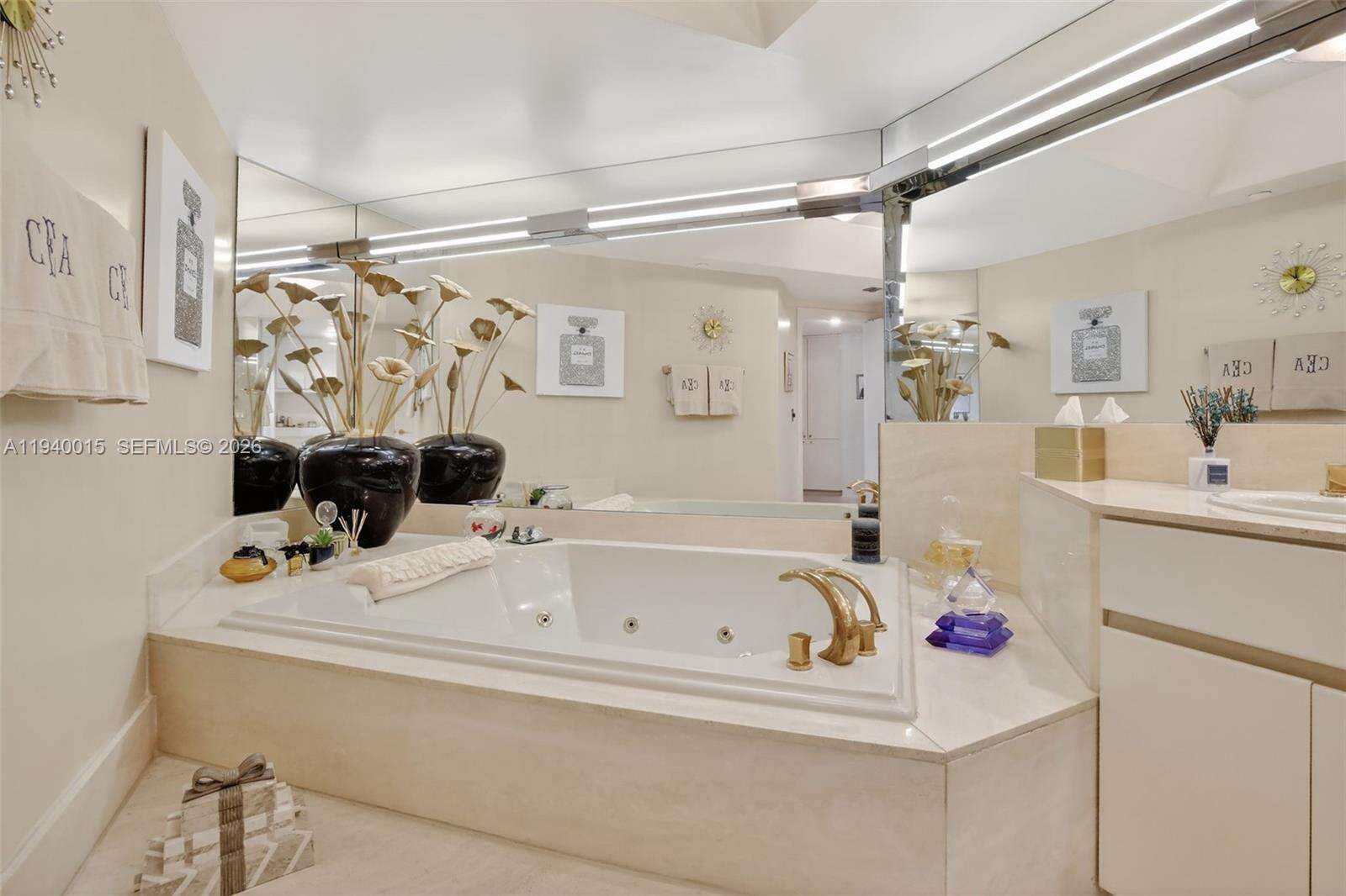 3000 Williams Island at 3000 Island Blvd, Aventura, FL 33160 - For Sale photo 28