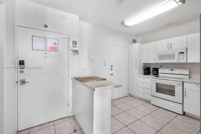 The Pavilion at 5601 Collins Ave, Miami Beach, FL 33140 - For Sale photo 21