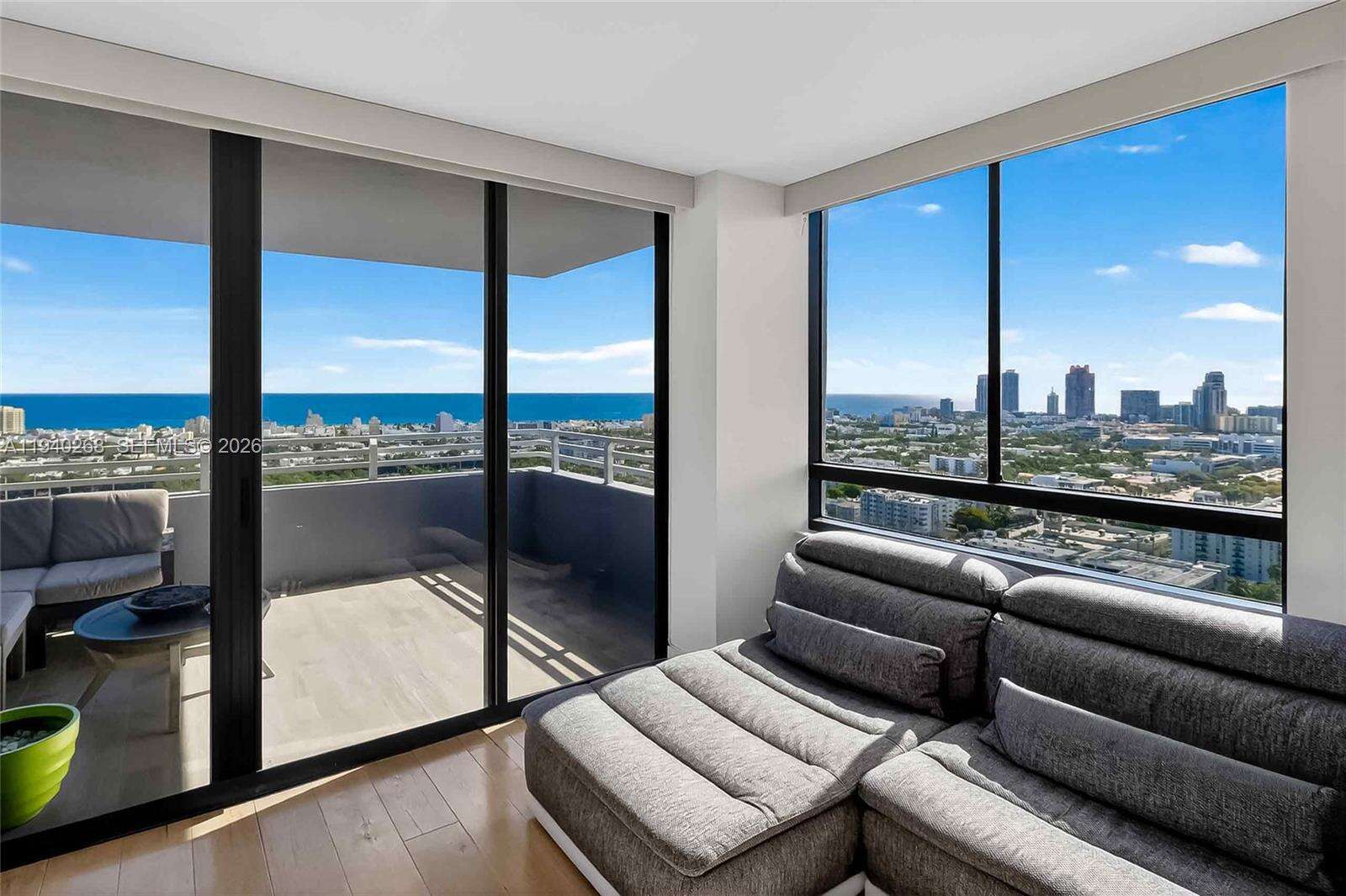 THE WAVERLY AT SOUTH BEACH - 1330 W Ave, Miami Beach, FL 33139 | Picture 1