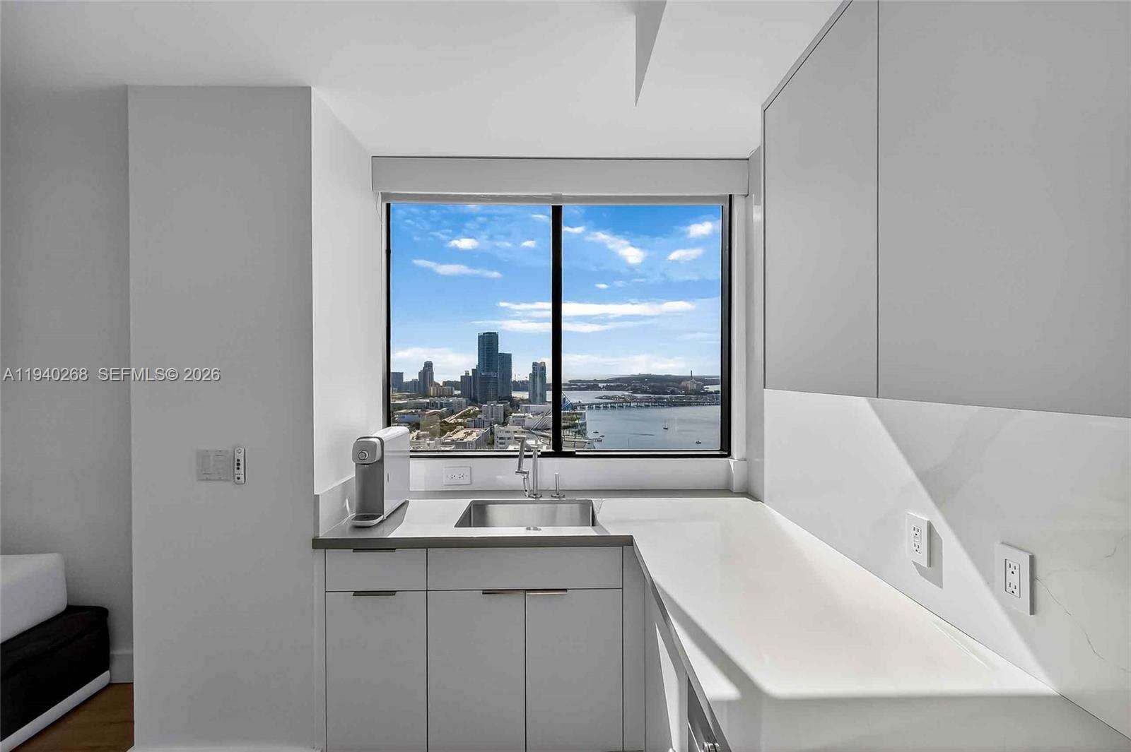 THE WAVERLY AT SOUTH BEACH - 1330 W Ave, Miami Beach, FL 33139 | Picture 11