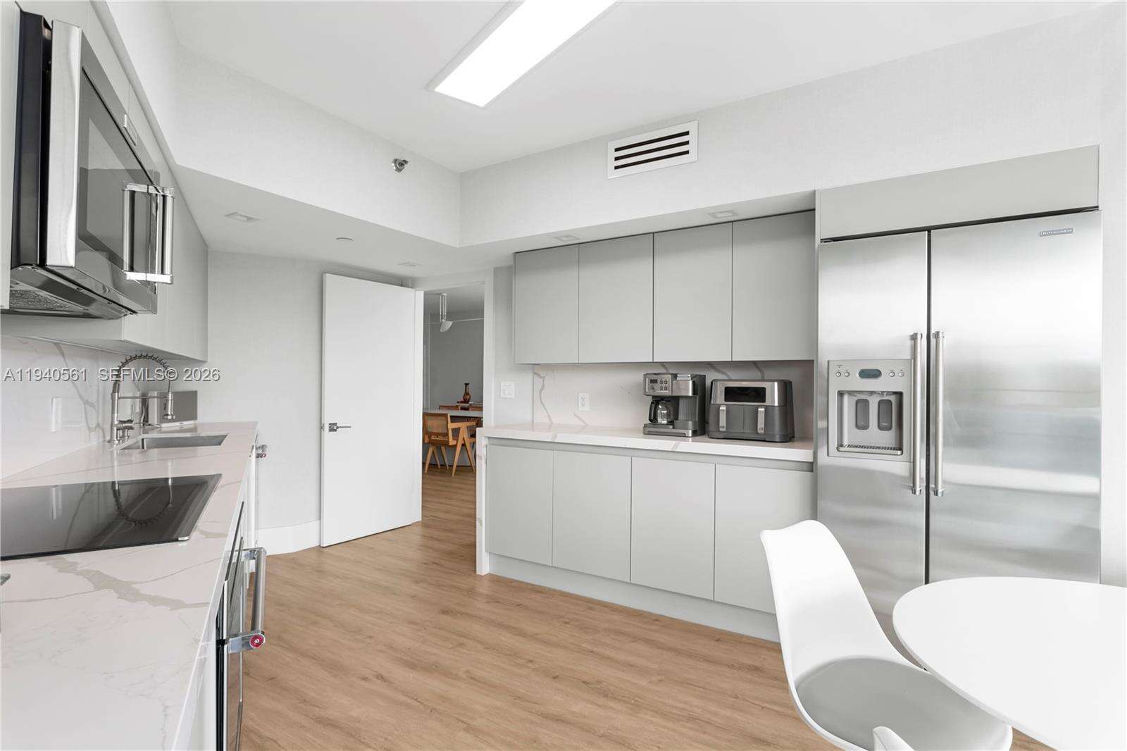 BRISTOL TOWER - 2127 Brickell Ave, Miami, FL 33129 | Picture 15