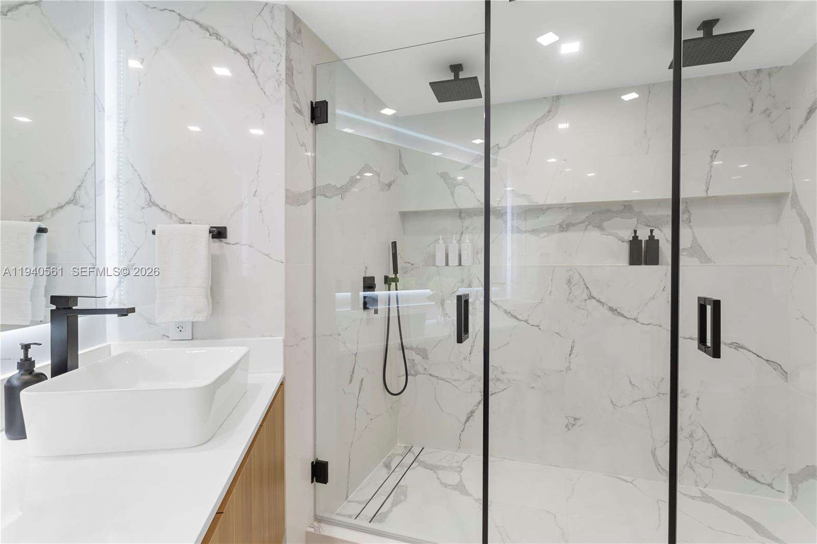 BRISTOL TOWER - 2127 Brickell Ave, Miami, FL 33129 | Picture 20