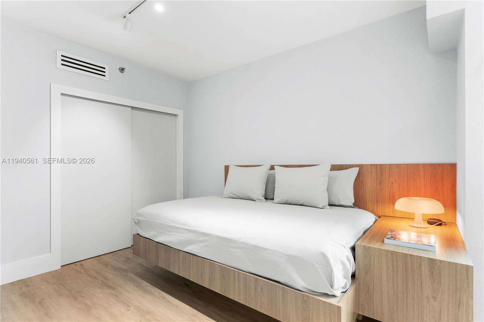 BRISTOL TOWER - 2127 Brickell Ave, Miami, FL 33129 | Picture 23